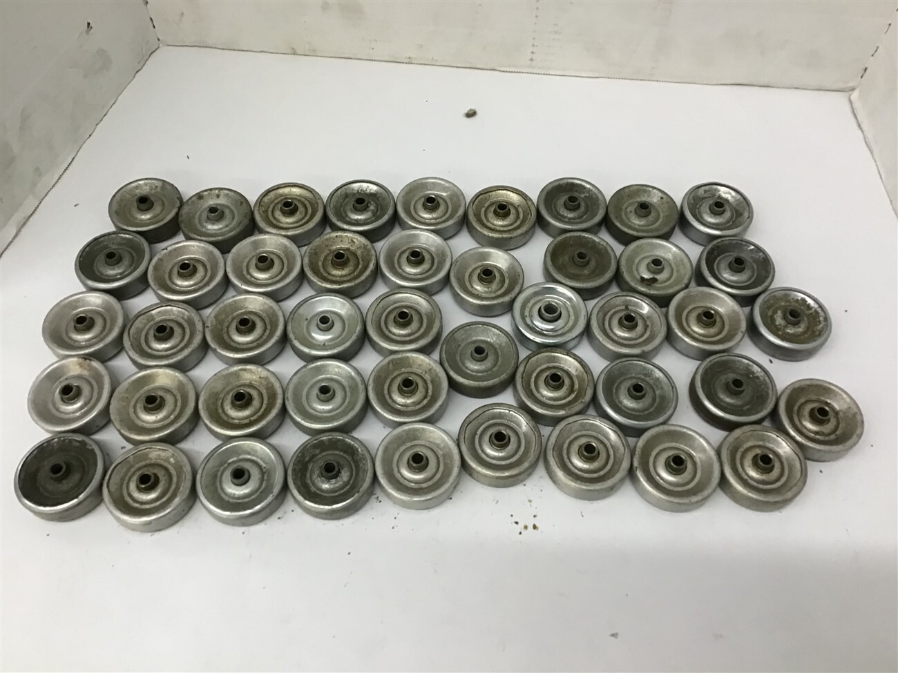 Conveyor Rollers 1 15/16″ OD x 1/4″ ID x 5/8″ Width lot of 45
