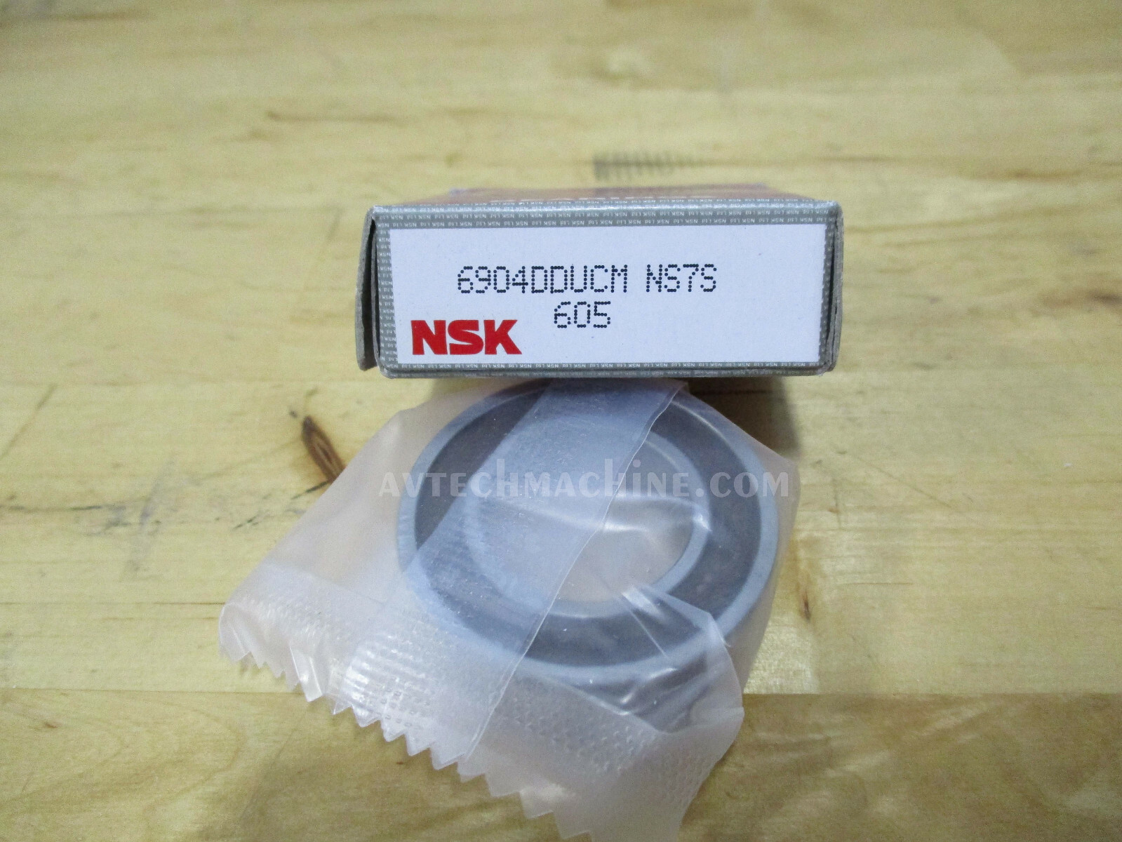 6904DDU NSK Deep Groove Ball Bearing 20x37x9mm