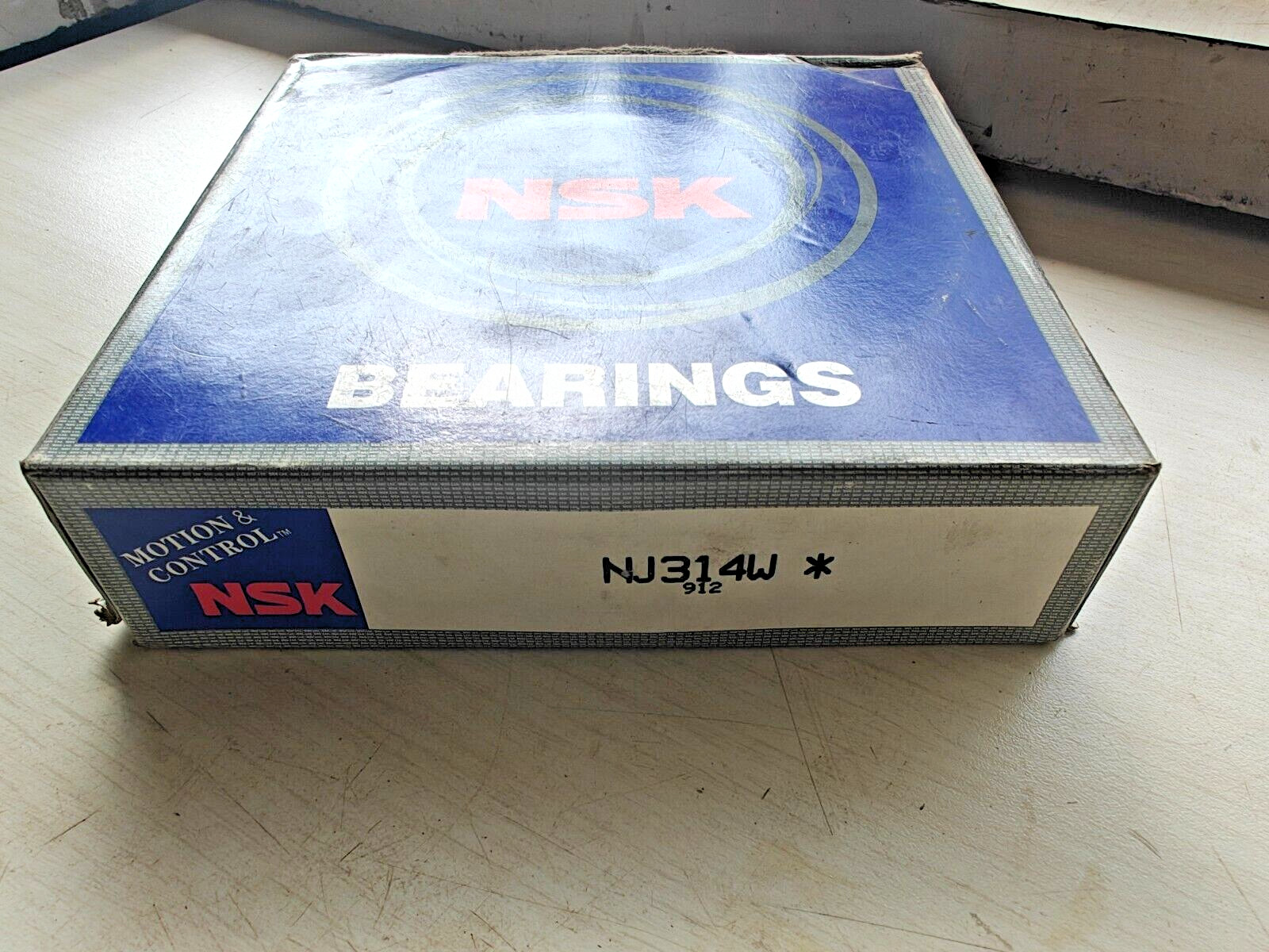 NSK NJ314 W Japan 1PCS 70x150x35 Single Row Cylindrical Roller Bearing