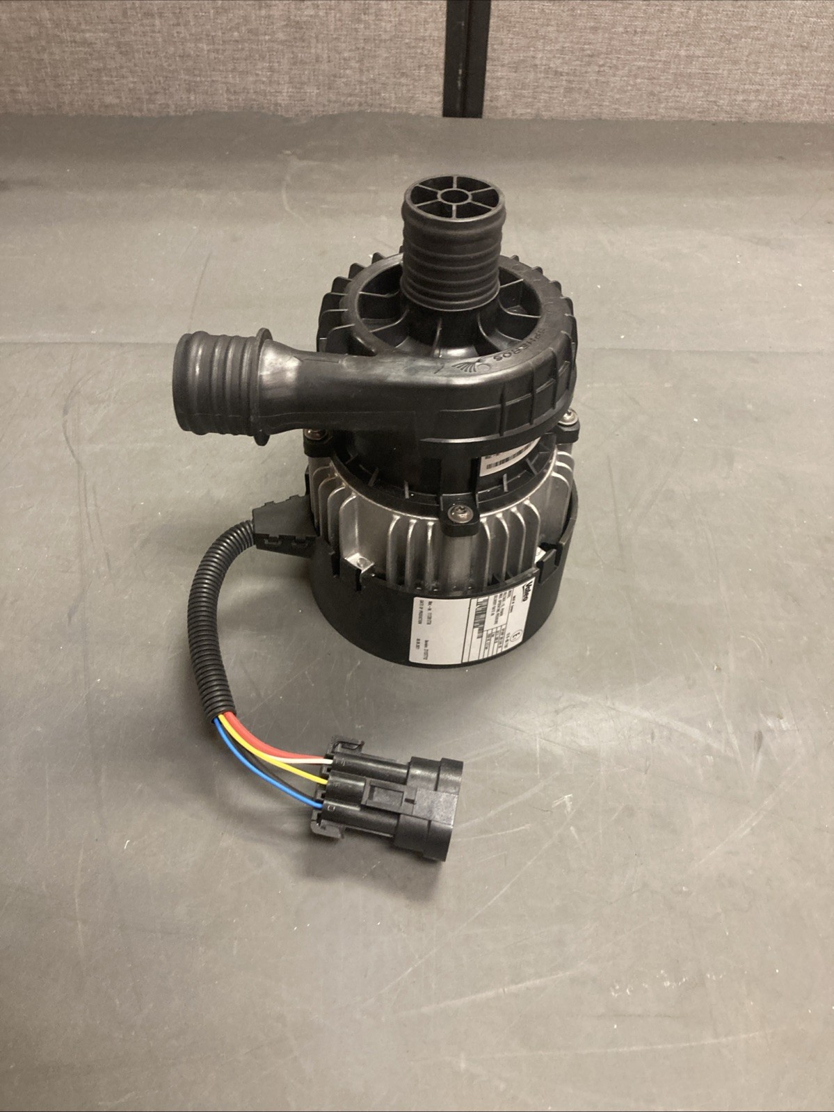 VALEO Water Pump SPUMP 260 CAN 05 11123525B | U.S.A. SELLER | USED…???