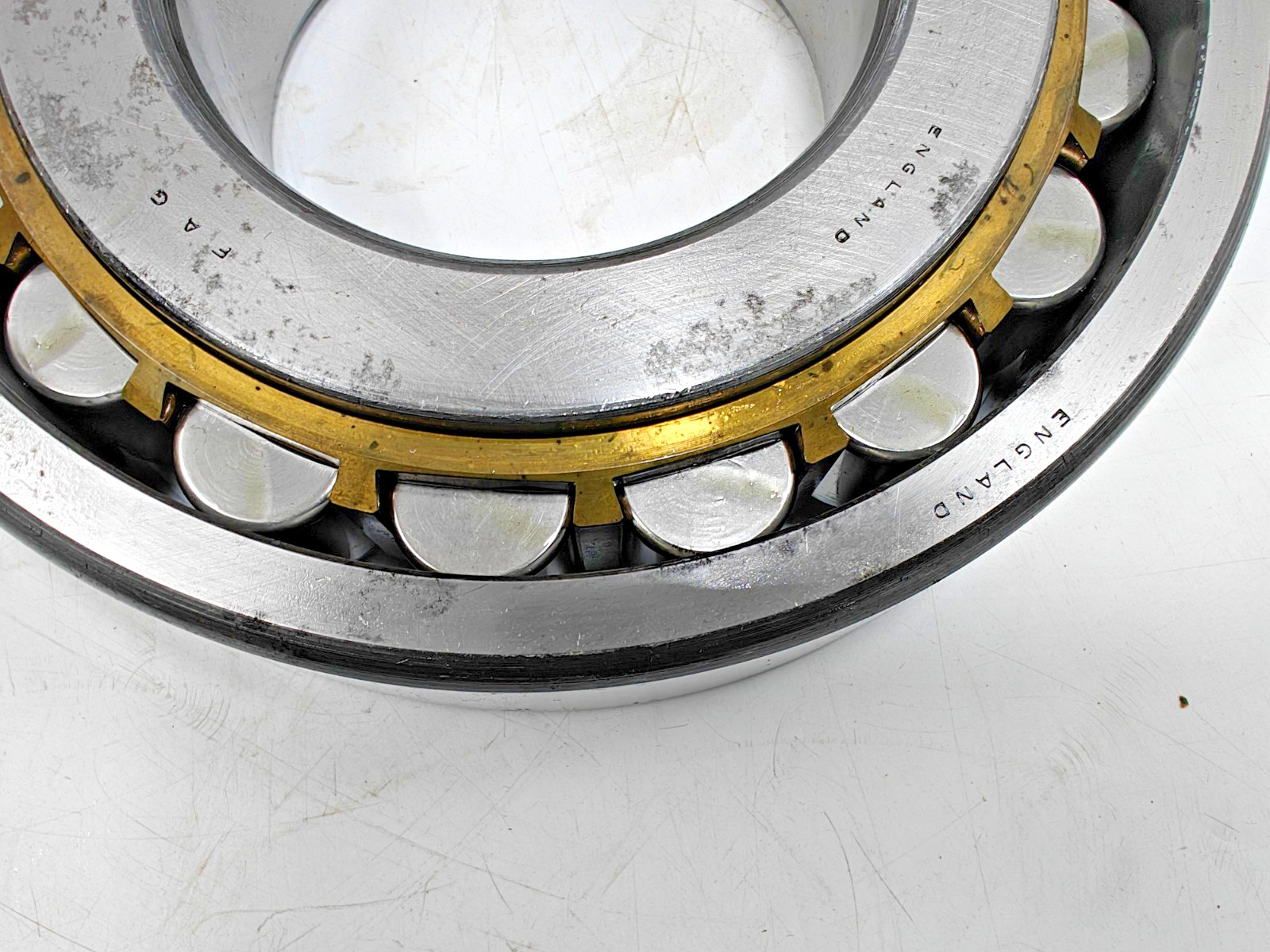 RMS 21 FAG Cylindrical Roller Bearing FAG RMS21 / CRM 32 / MRJ 4 x 8-1/2 x 1-3/4