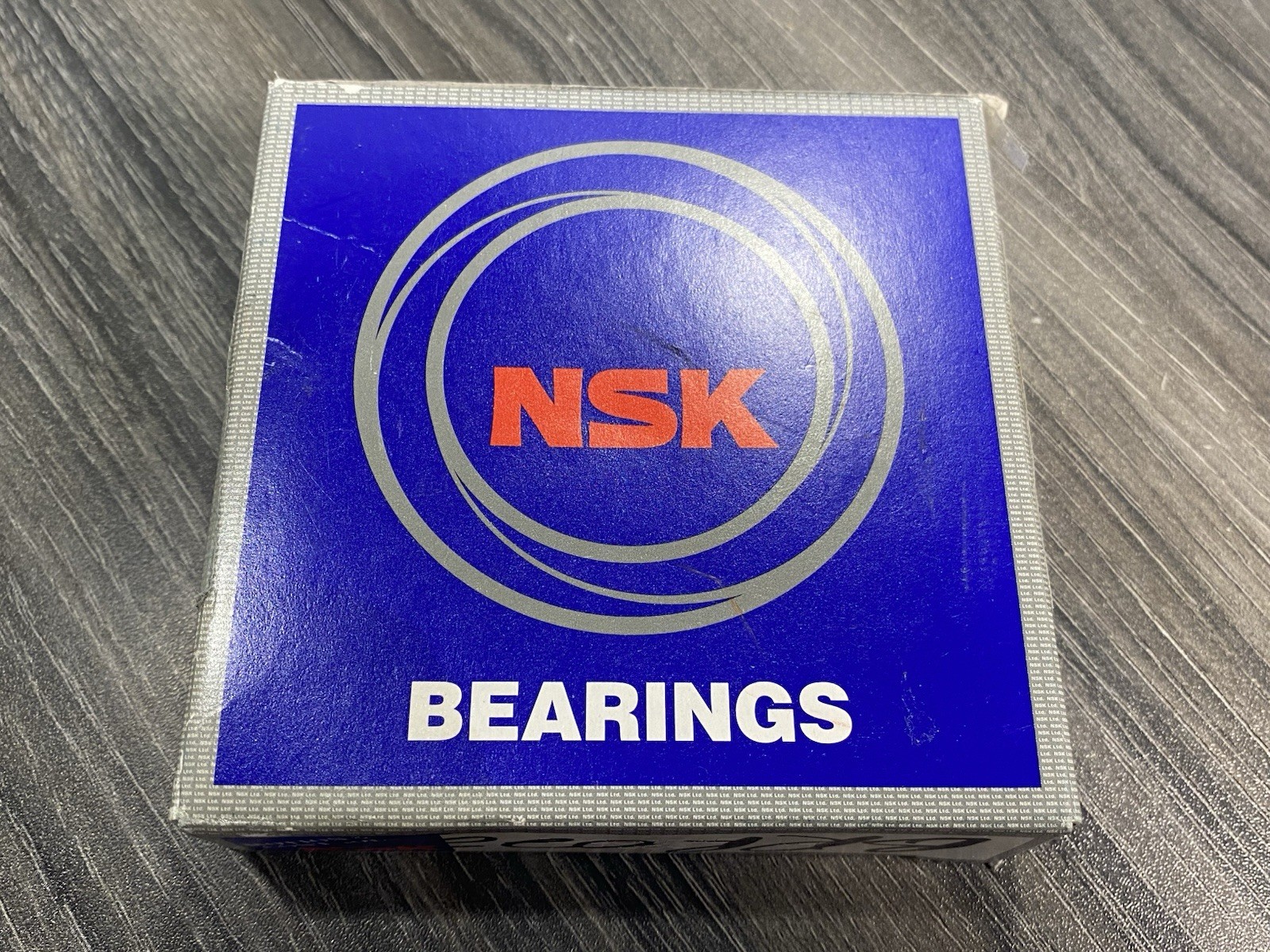 NSK 22209EAE4 Spherical Roller Bearing • 45mm Bore • Cylindrical • High‑Capacity