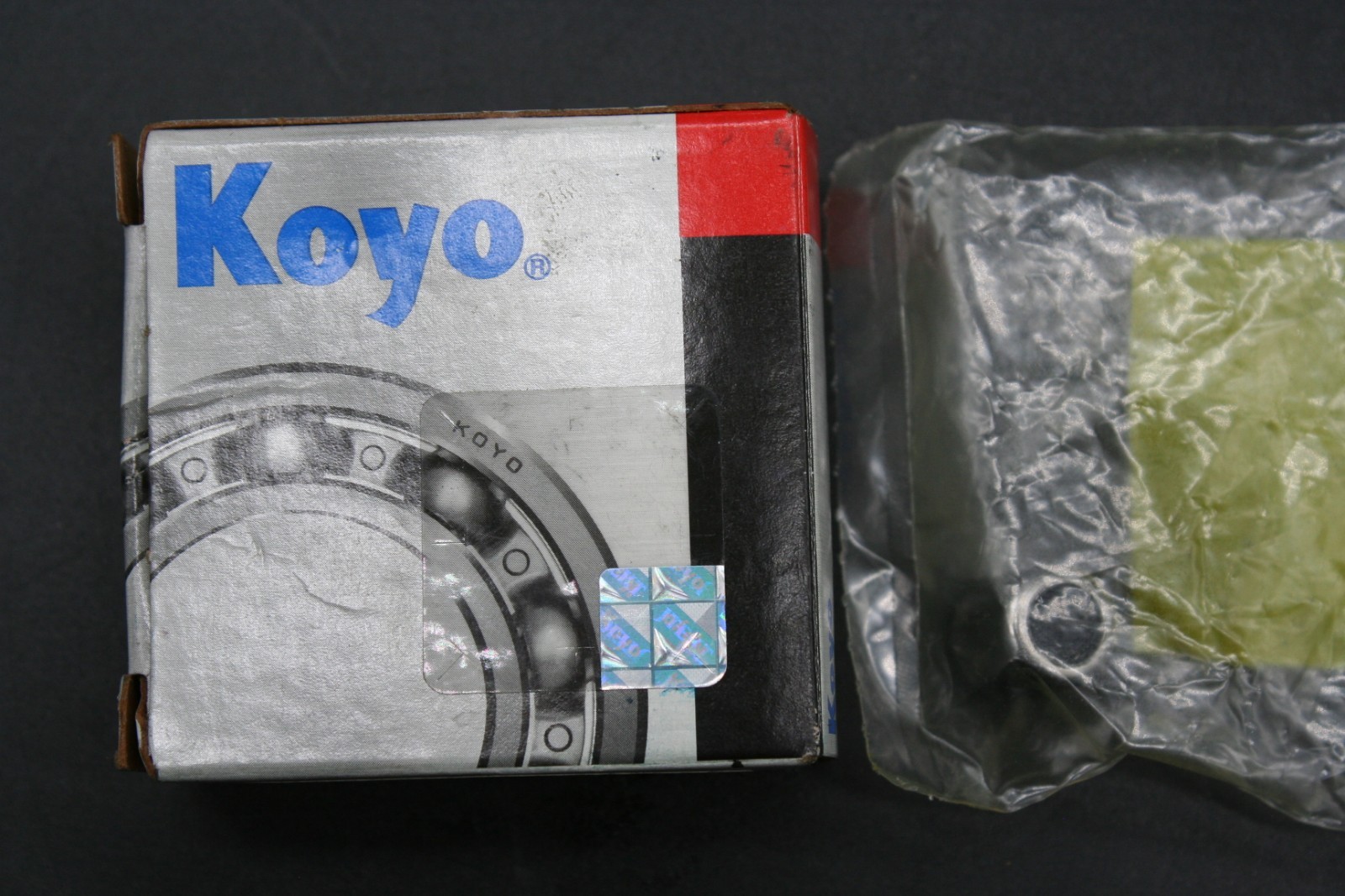 One (1) Koyo RC-040708 Needle Roller Bearing 1/2 Inch, PB; L092 USA NEW