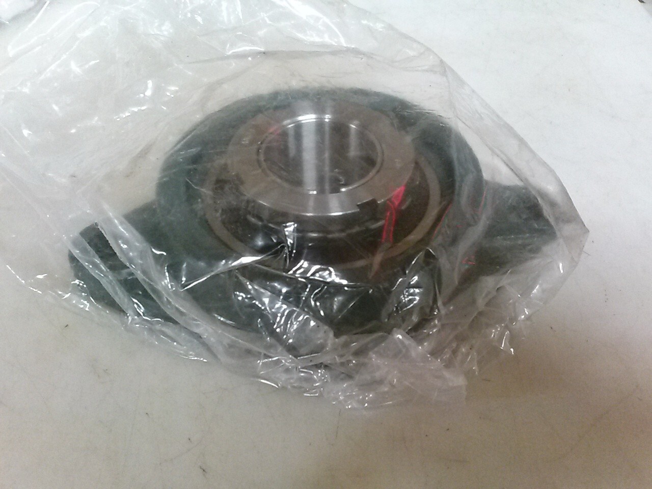AMI / Asahi UKFT208+H2308 flange block, made in Japan.