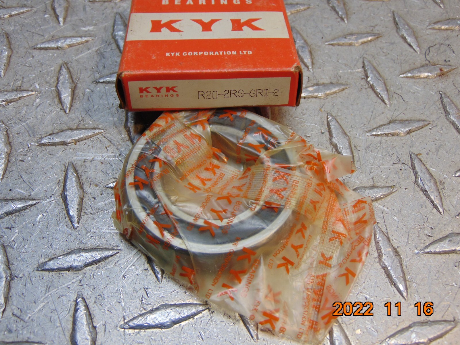 KYK R20-2RS-SRI-2 BALL BEARING