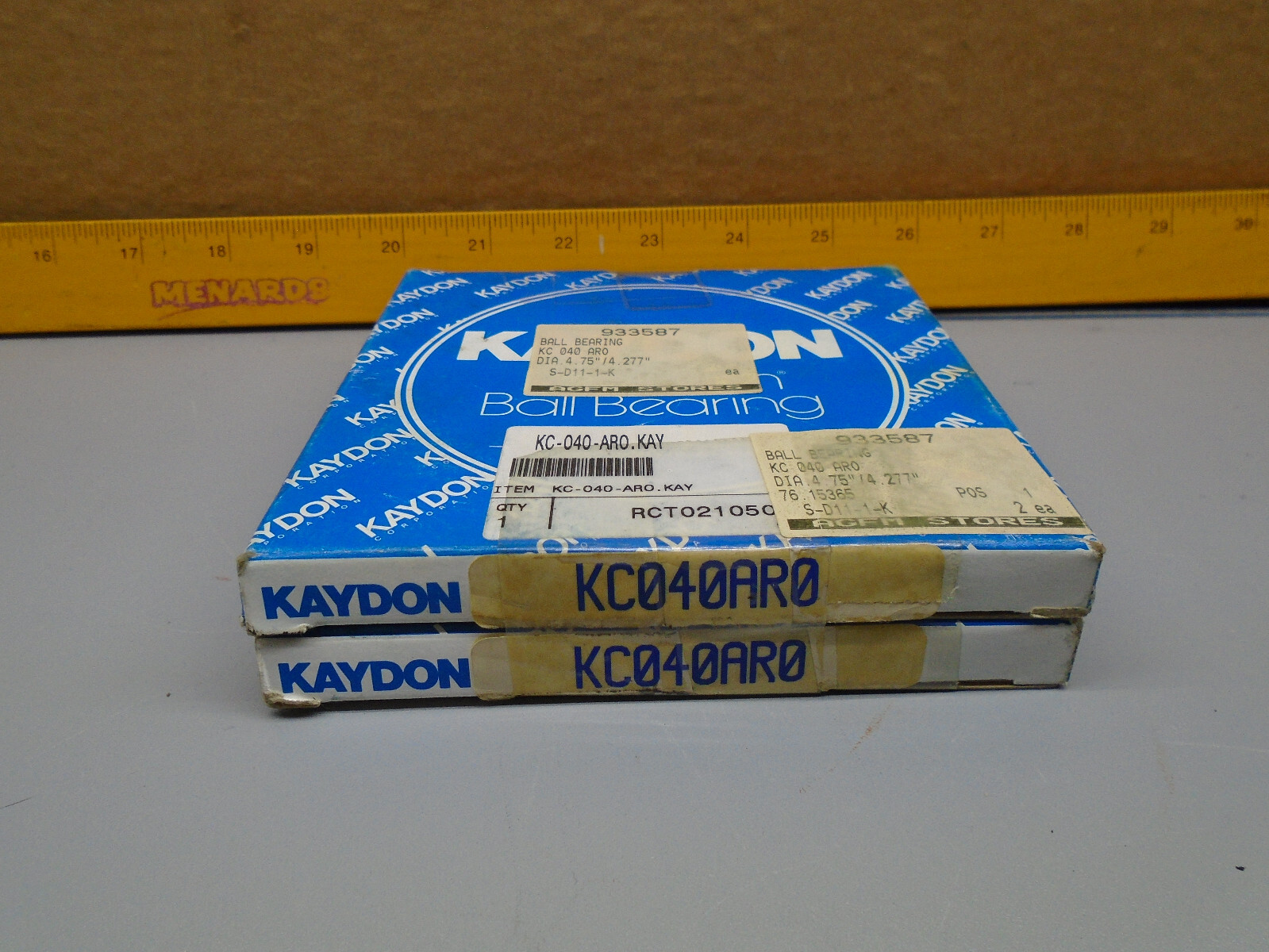 New old Stock 2 Pieces KC 040 AR0 Kaydon Bearing KC 040 ARO N244