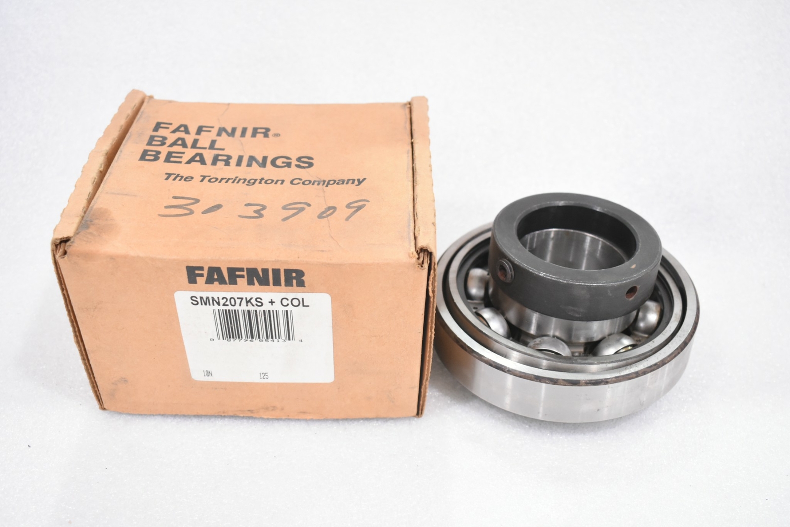 FAFNIR SMN207KS BALL INSERT BEARING WITH COLLAR, 2.4375″ ID 145 mm OD 2.4375″ W