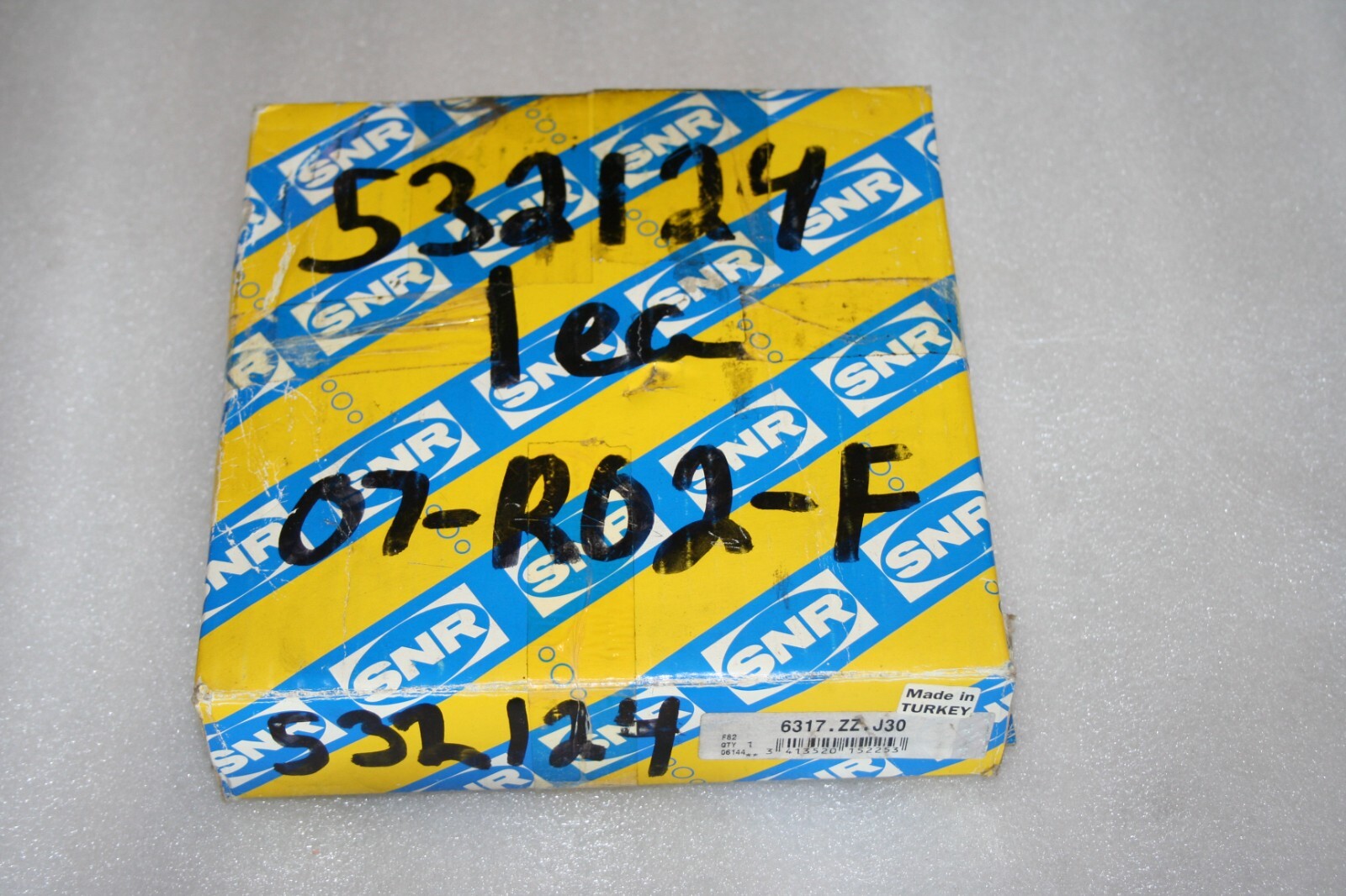 SNR 6317.ZZ.J30 Shielded Deep Groove Ball Bearing 6317ZZ.J30 * NEW *