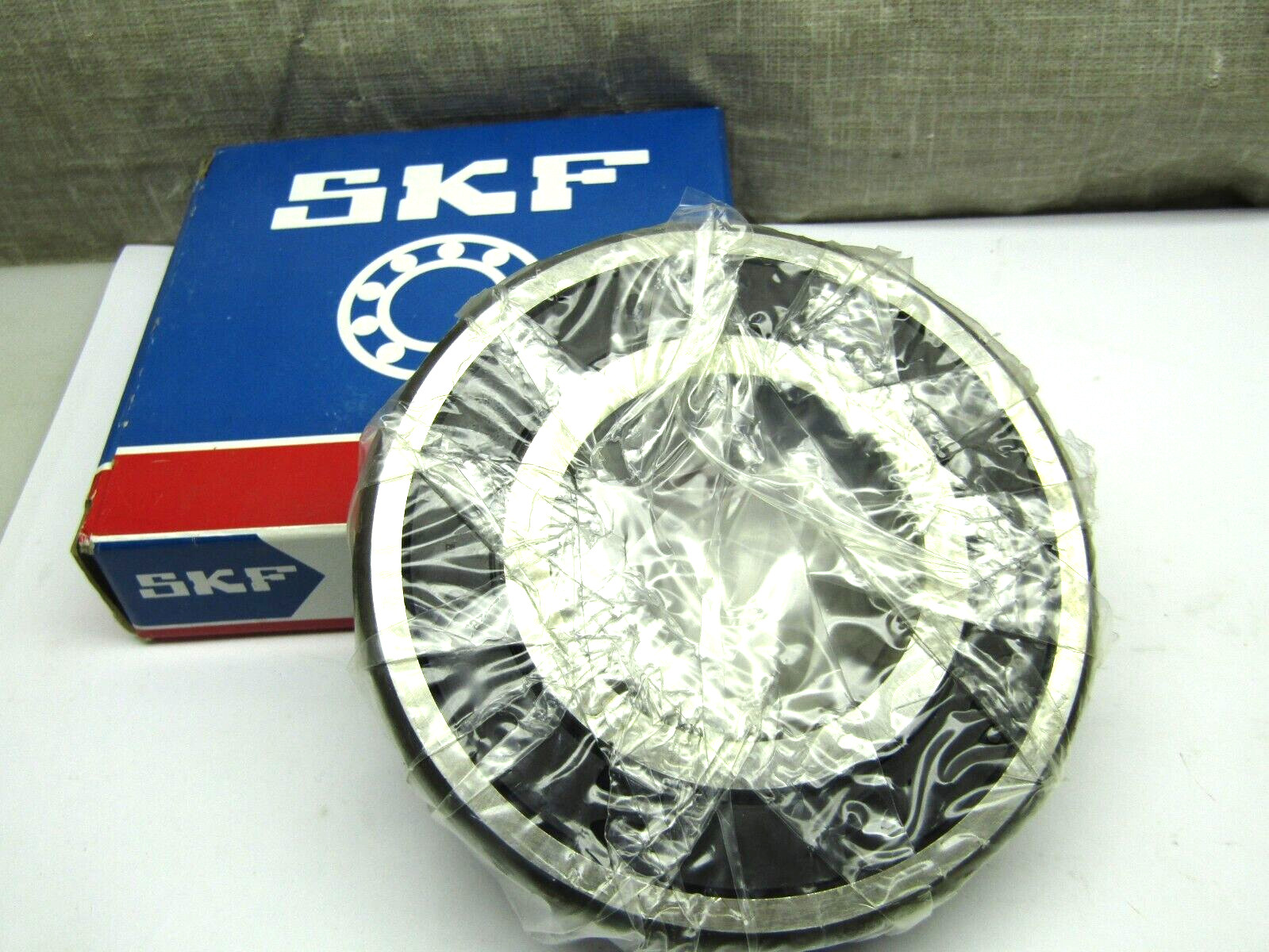 SKF 6310-2RS JEM 50mm X 110mm X 27mm Sealed Bearing Made in USA