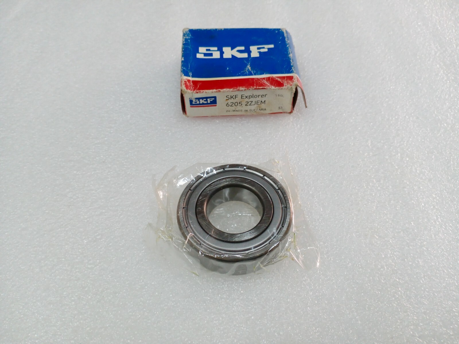 6205 ZZ JEM SKF Explorer Bulgaria Single Row Deep Groove Ball Bearing 6205ZZJEM