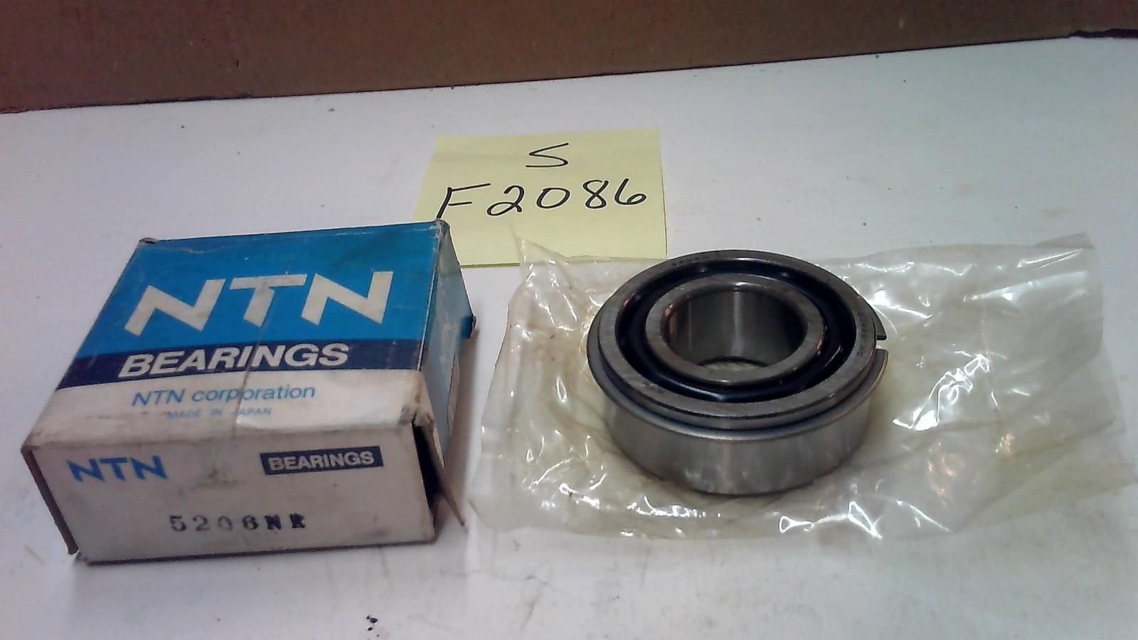 5206 NTN BEARING
