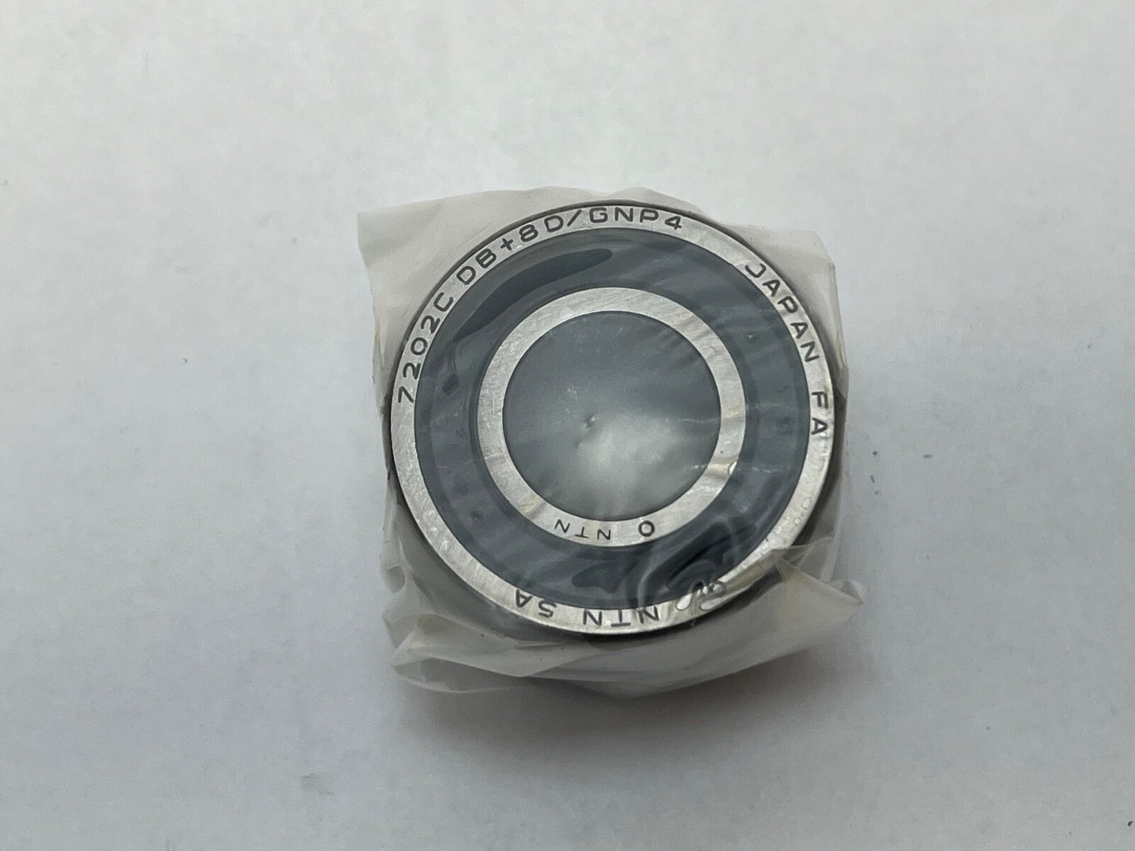 NTN 7202CDBGNP4 Angular Bearing 15x35x11 mm 7202C 7202 C DB 8D GN P4 Japan 2 Pcs