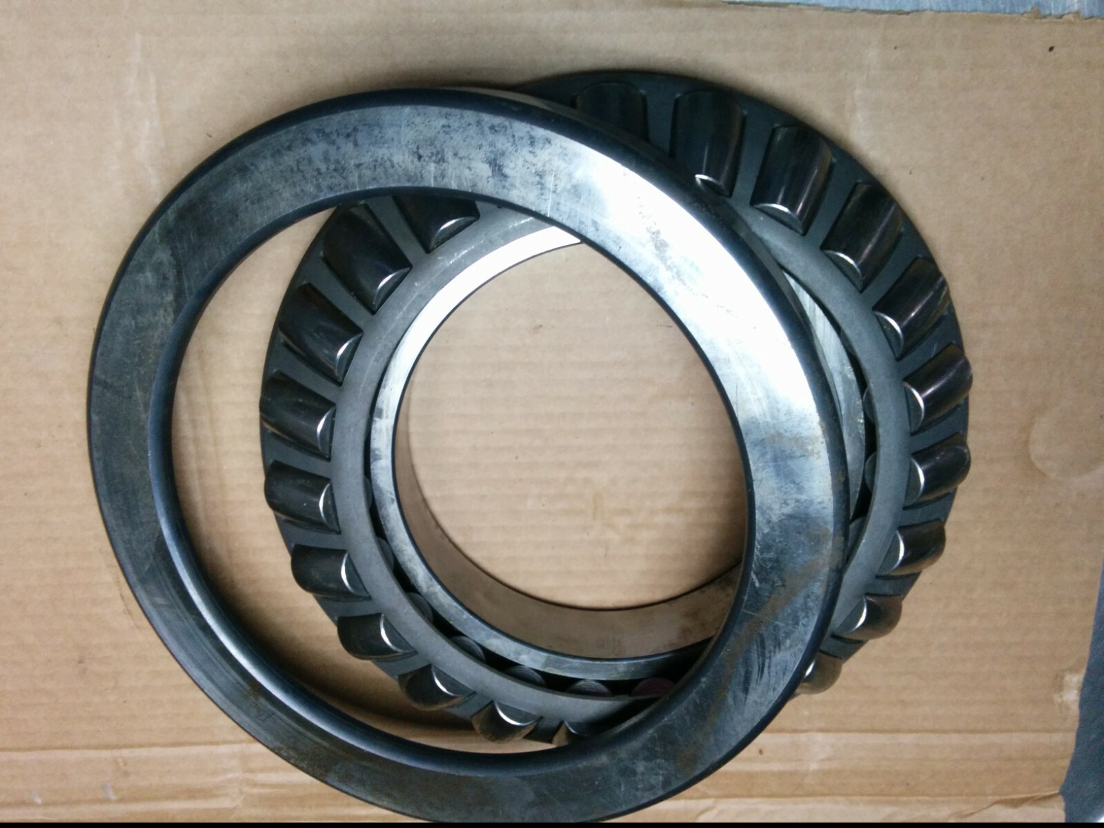 SKF 29338 B SPHERICAL ROLLER THRUST BEARING 190 x 320 x 78mm NNB
