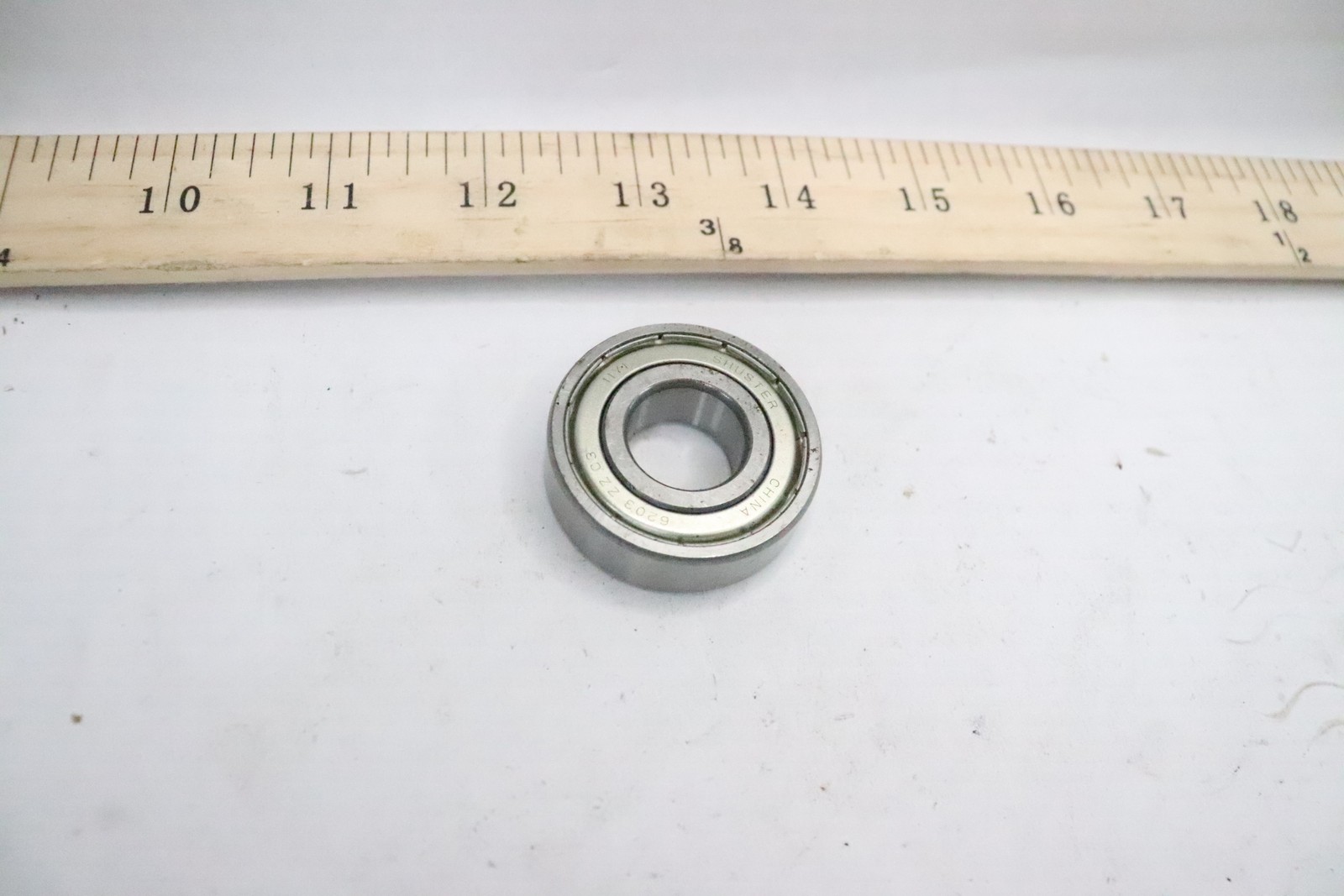 Shuster Single Row Deep Groove Ball Bearing 12mm x 40mm x 17mm 6203 ZZ C3