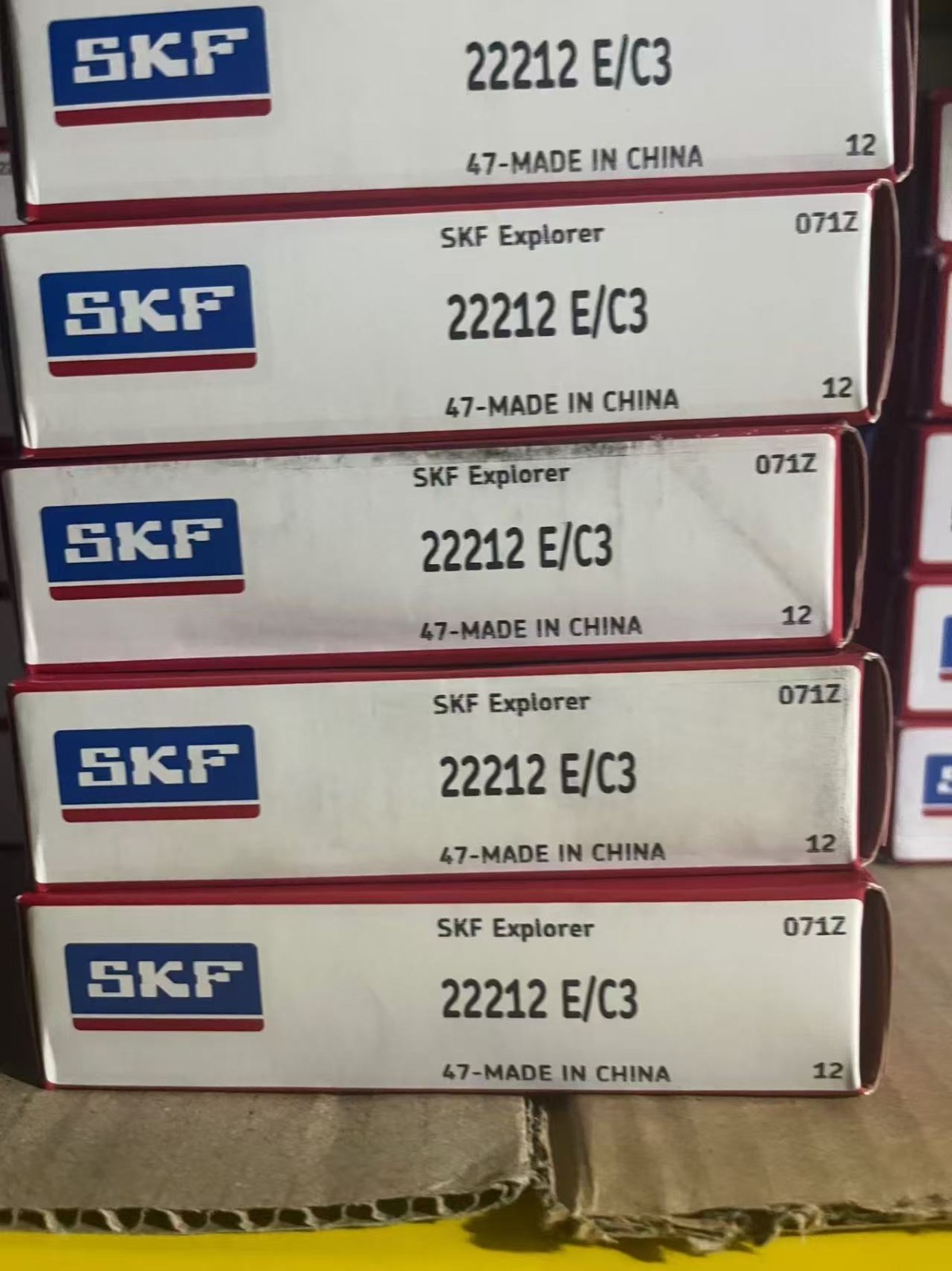 SKF 22212 E/C3 Spherical Roller Bearing 60x110x28mm C3 Clearance New