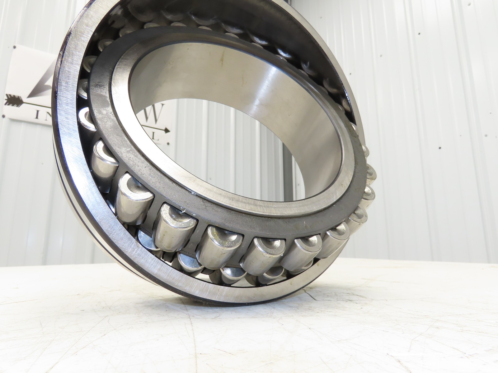 SKF 23038 CCKJ/W33 Spherical Roller Bearing 190mm ID x 290mm OD x 75mm Width