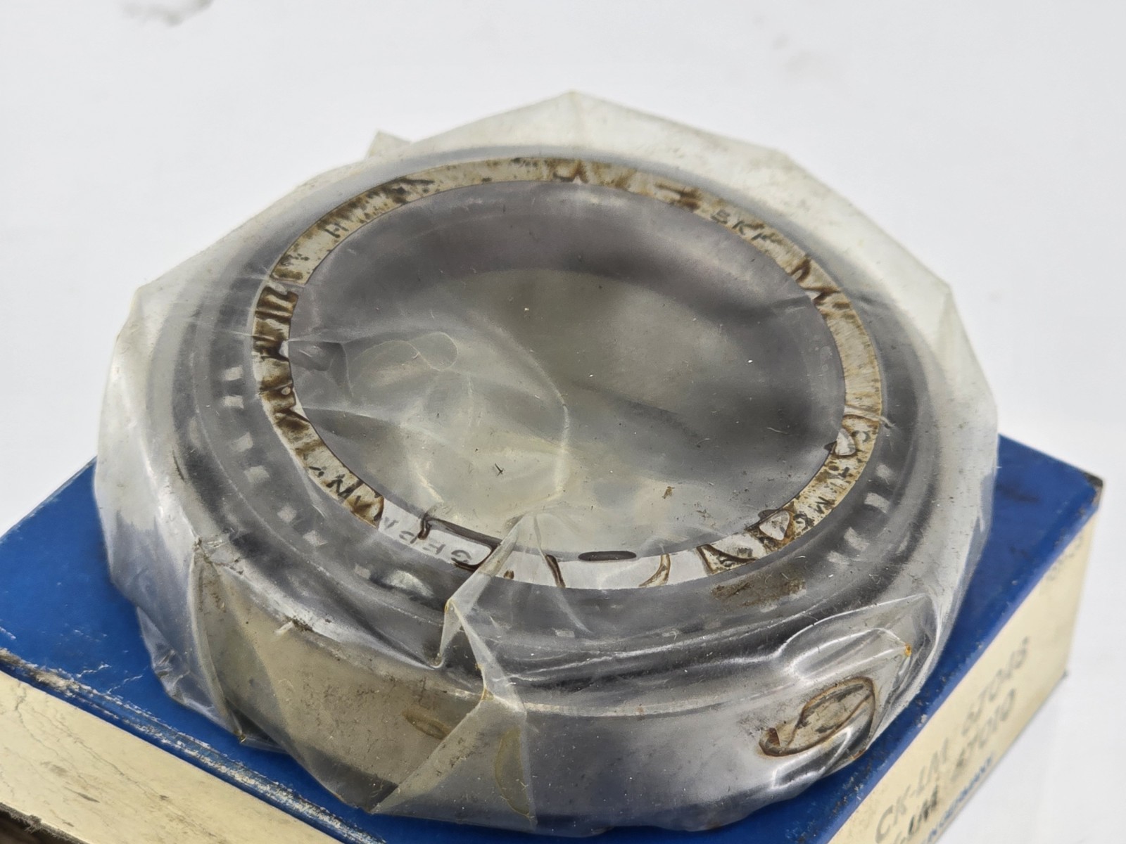 NOS CKLM67048 SKF Roller Bearing Germany