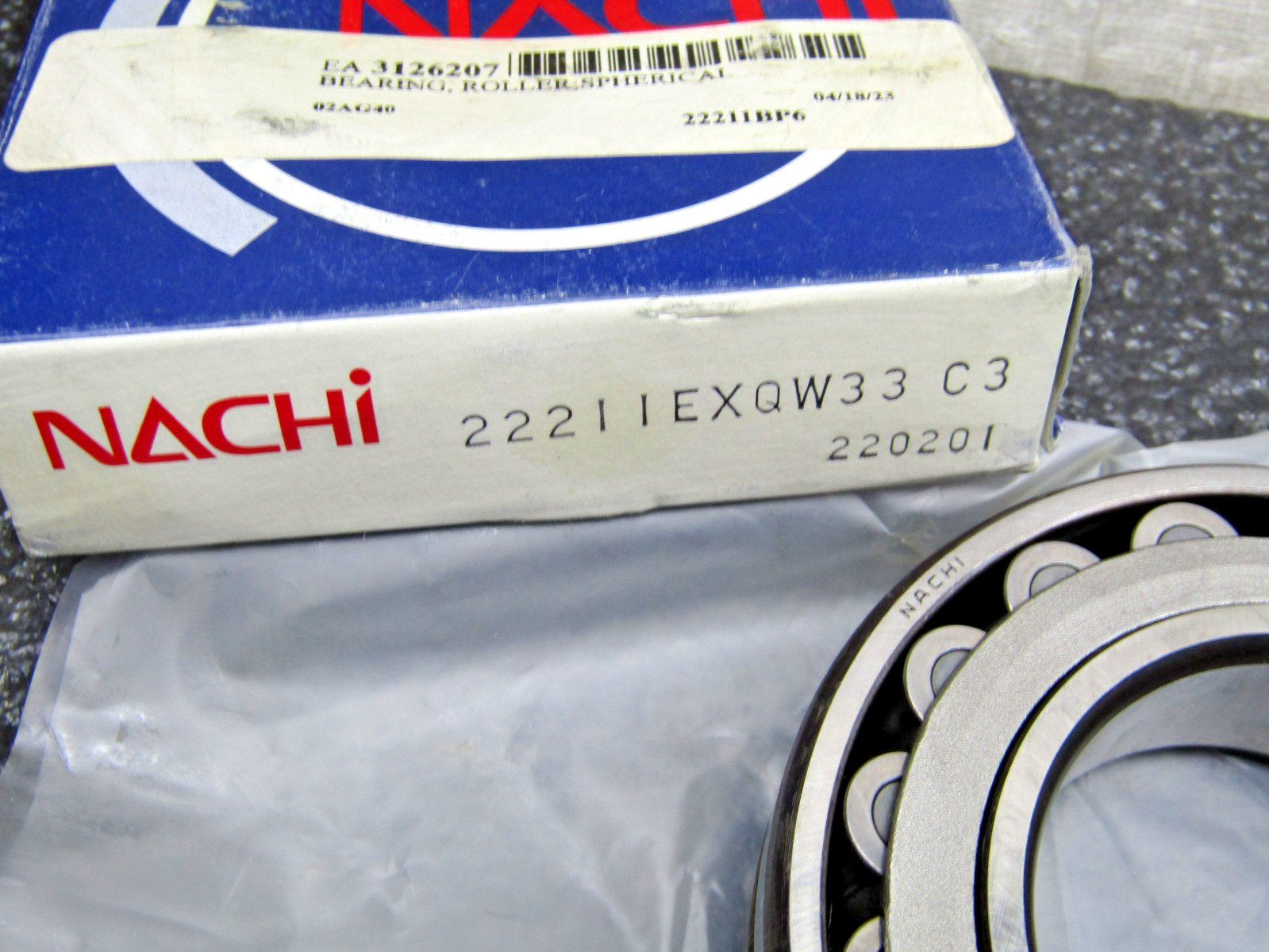 Nachi 22211EXQ W33 C3 55mmX 100mmX 25mm Spherical Roller Bearing
