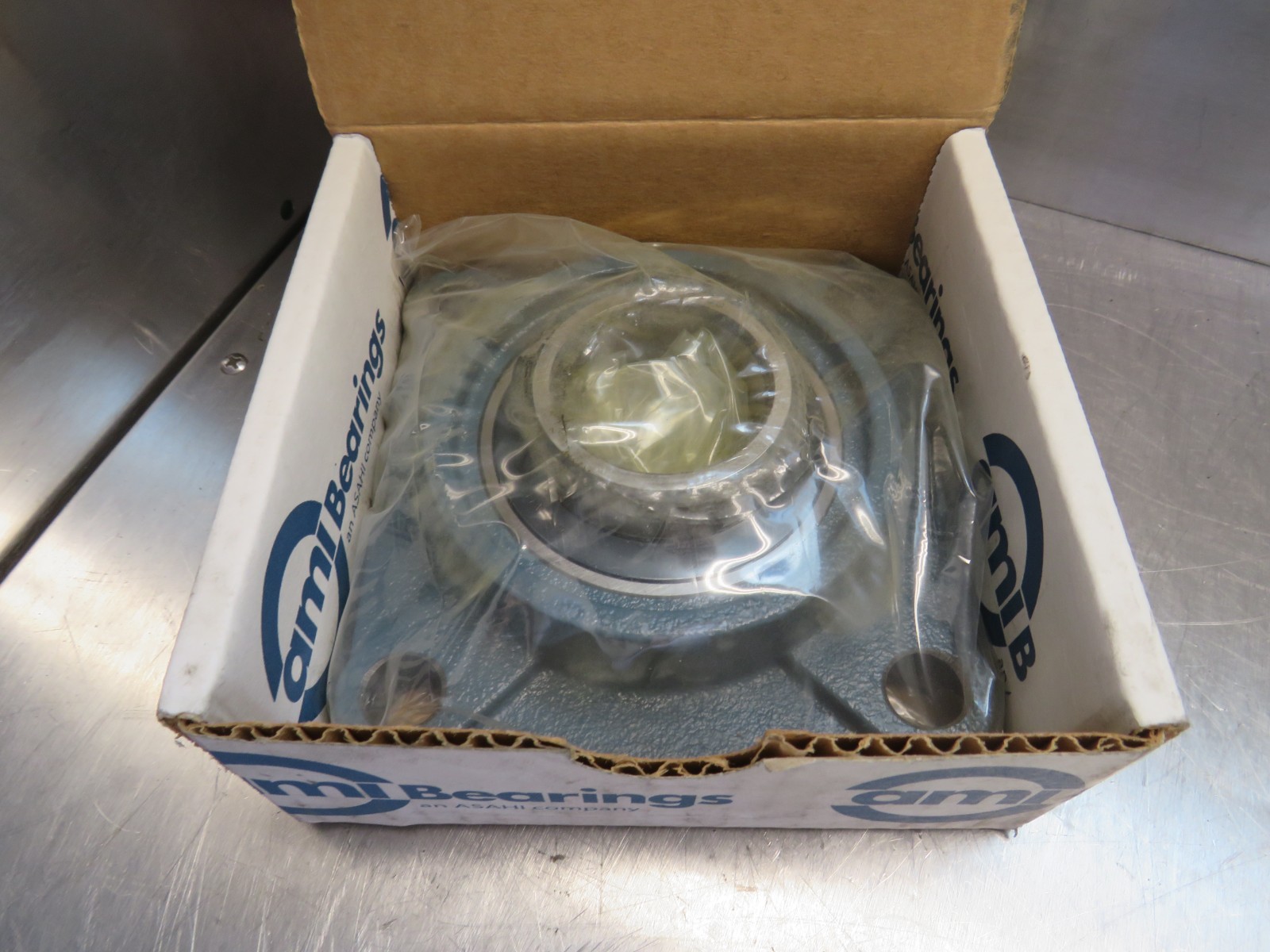 AMI ASAHI UCF207-23 Flange Bearing