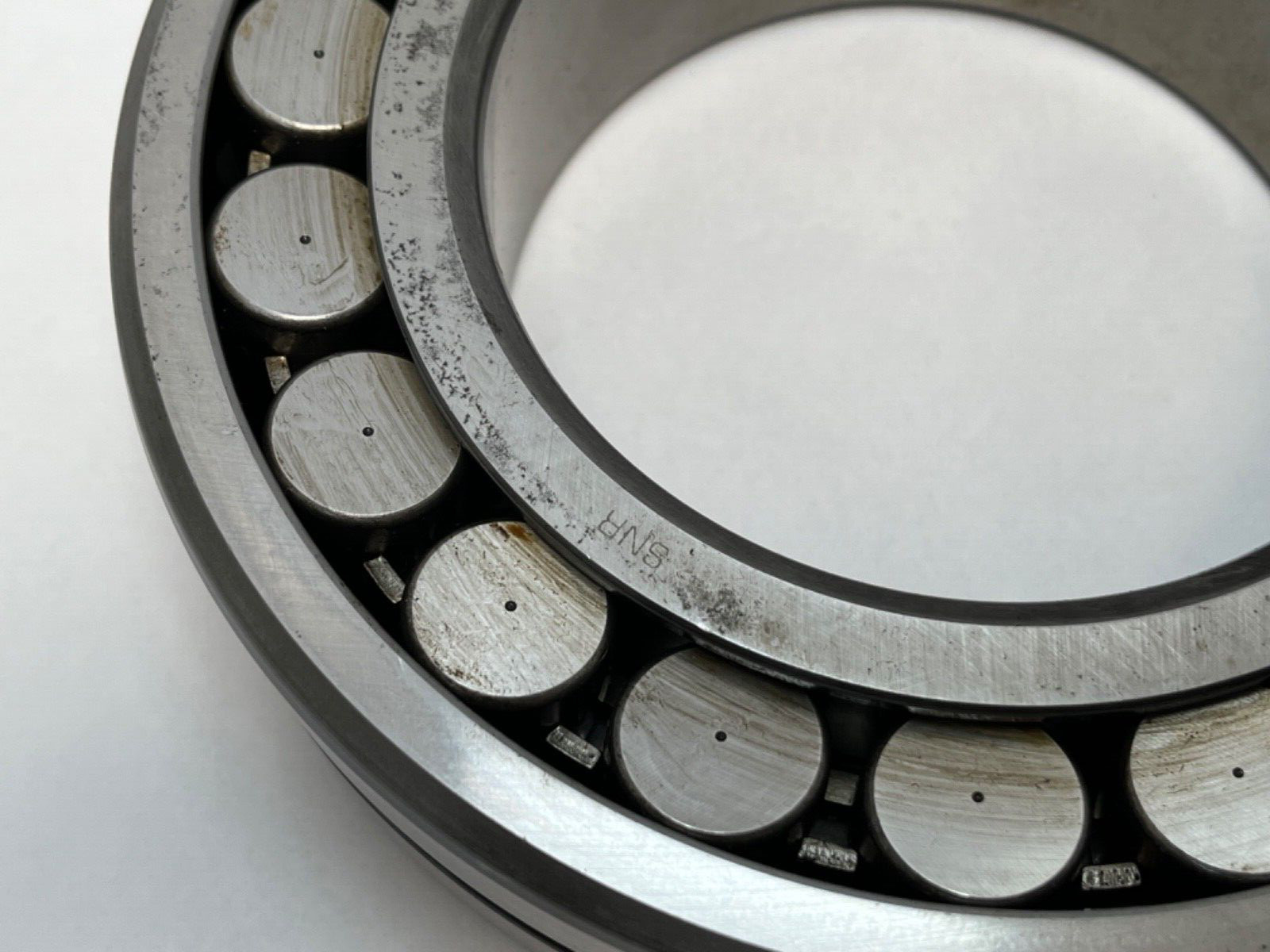 SNR 22226VKB33J30 Spherical Bearing 130x230x64 mm 22226 V K W33/B33 C3/J30