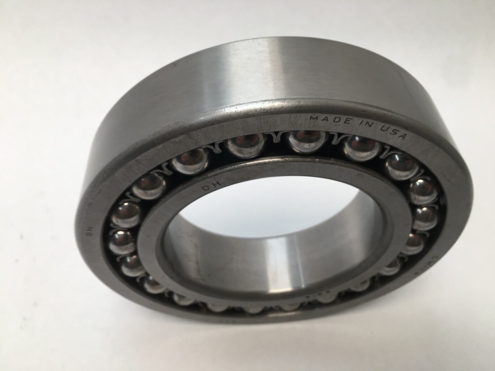 SKF 2216 Self Aligning Bearing 80x140x33 mm USA