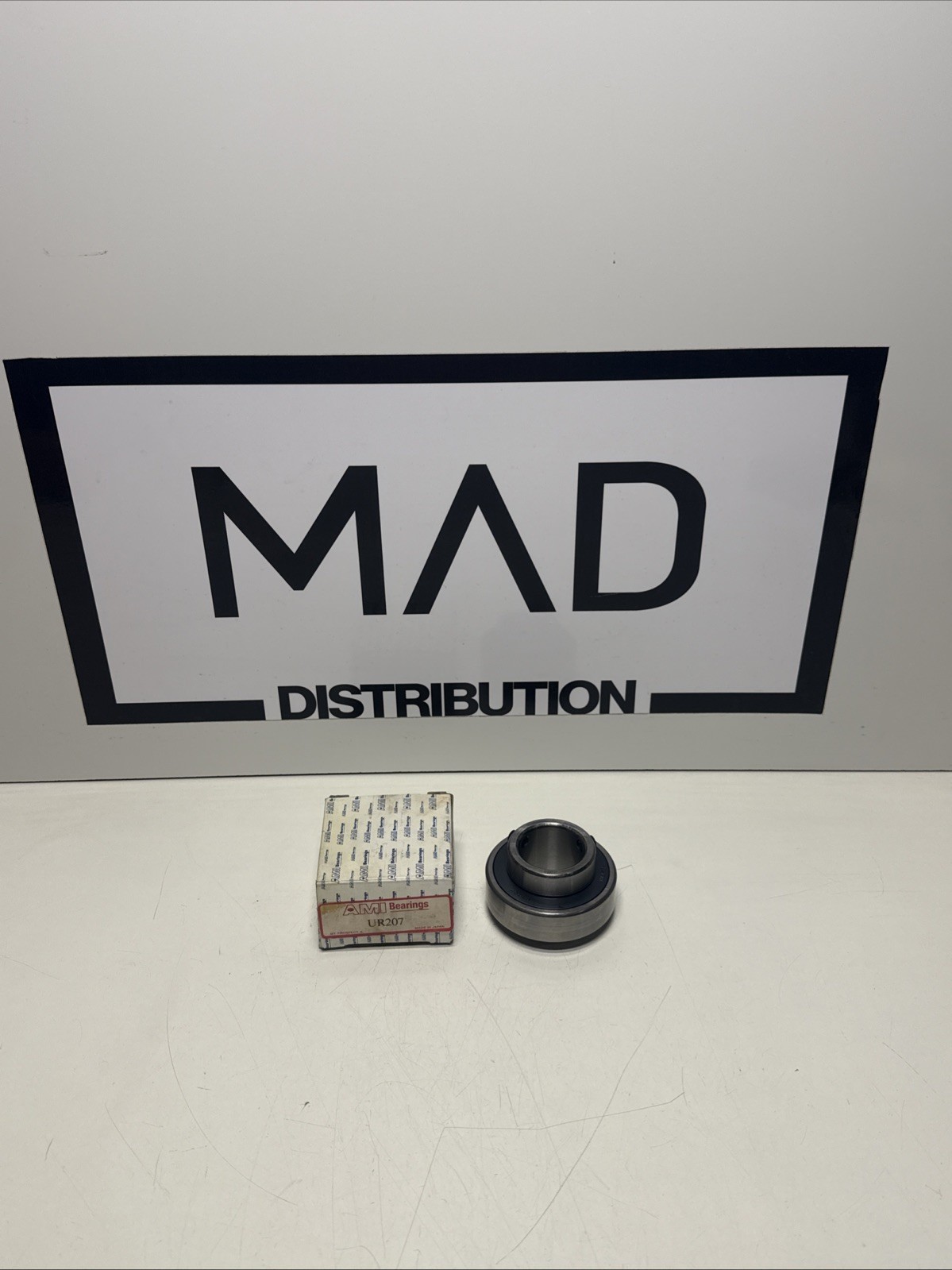 AMI UR207-20FS Ball Insert Bearing Cylindrical Bore 1-1/4″ ID Standard Duty