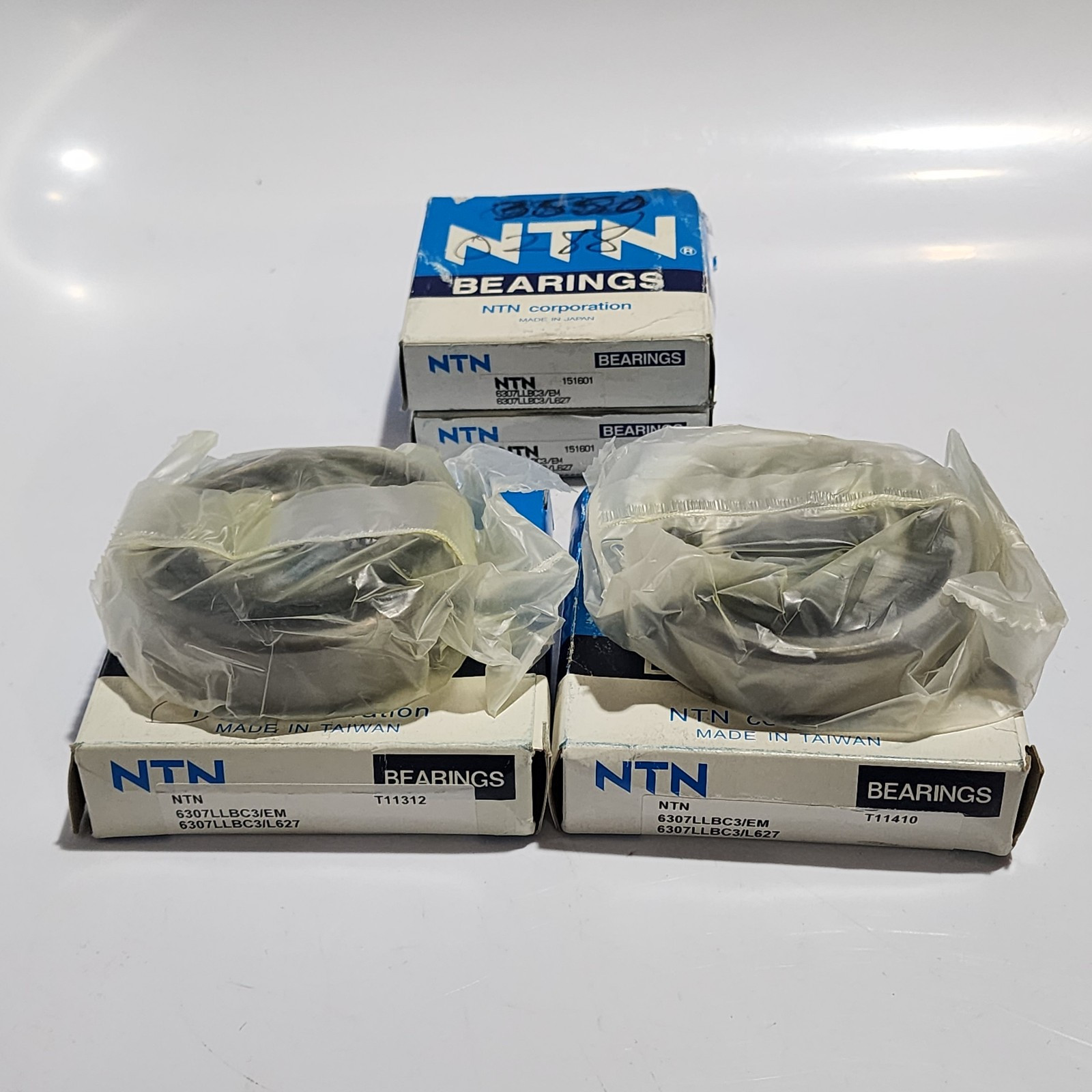 (4pc lot) NTN 6307 LLB C3/EM Deep Groove Ball Bearing, Rubber Sealed 35x80x21 mm