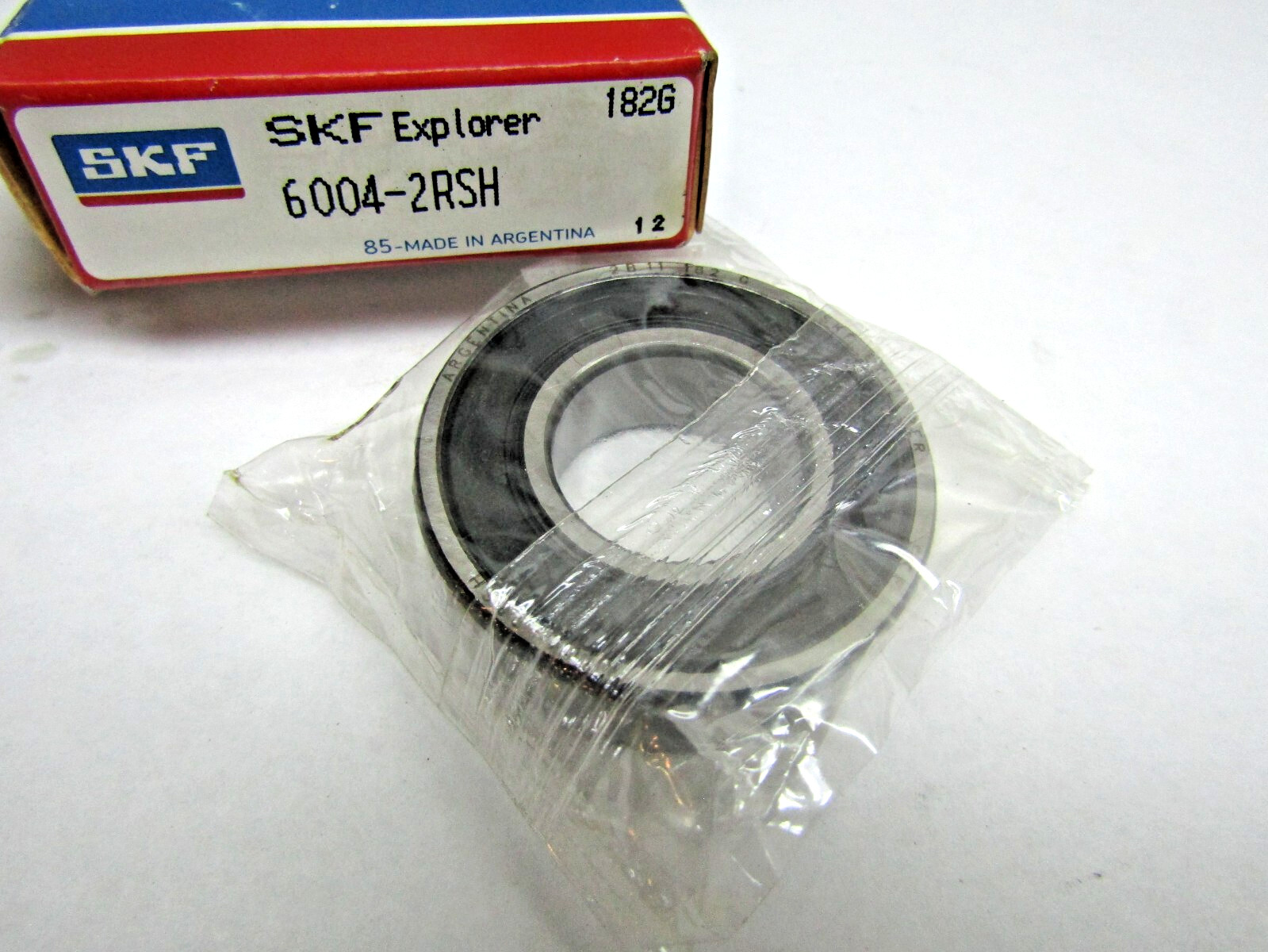 SKF 6004-2RSH 20 mm X 42 mm X 12 mm Sealed Bearing