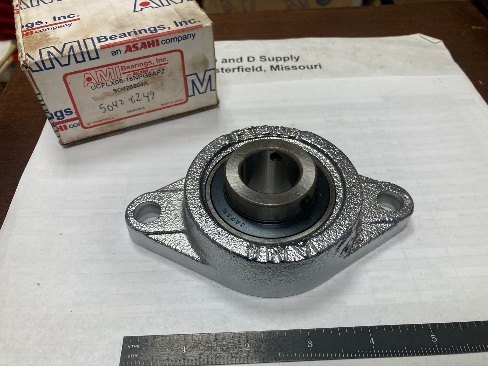 AMI BEARINGS UCFLX05-16NPG8APZ, 1″ BORE, 2-BOLT FLANGE BEARING, FT206 HOUSING