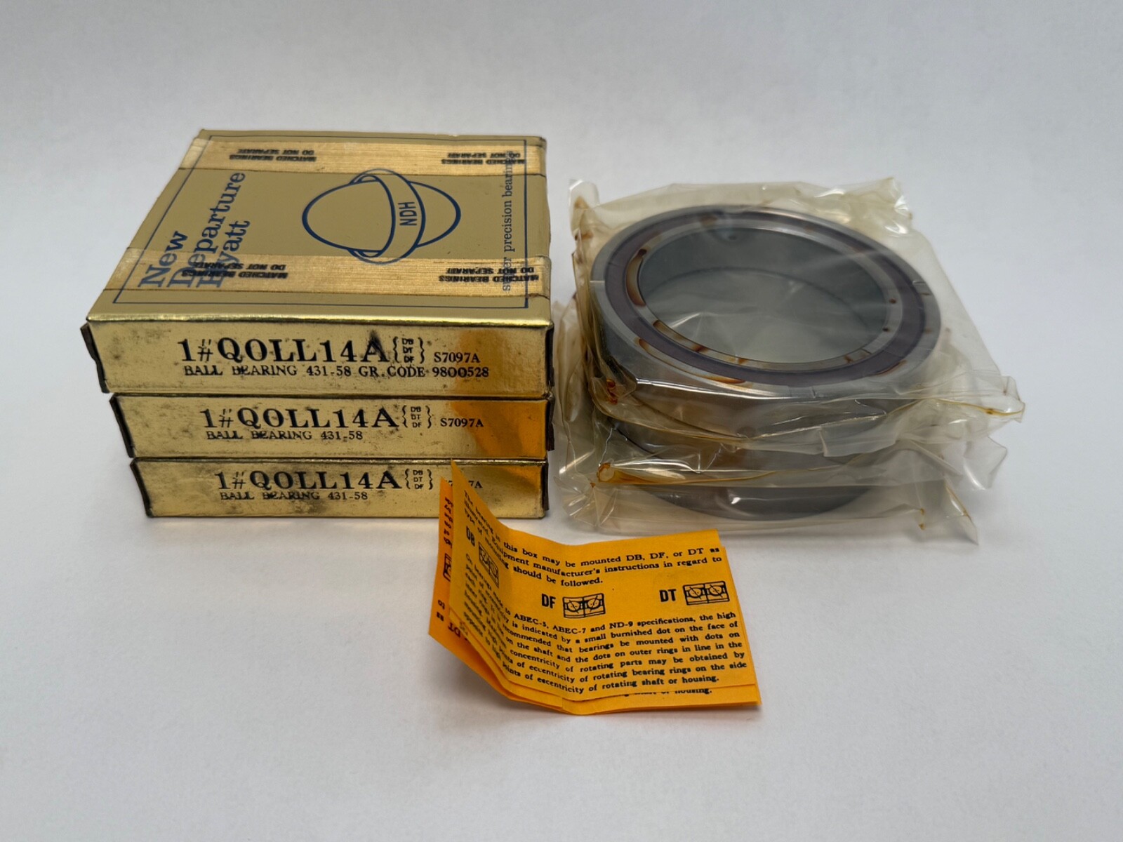 NDH Q0LL14A Bearing 7914 71914 Q-0LL14-A 70x100x16 mm