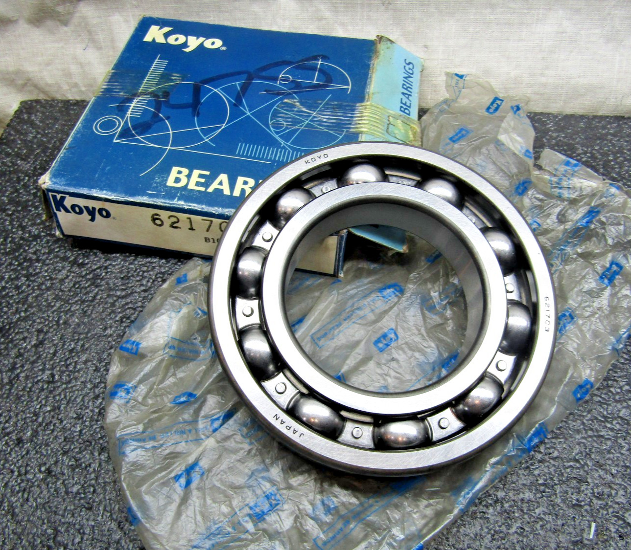 Koyo 6217 C3 85mm X 150mm X 28mm Open Bearing