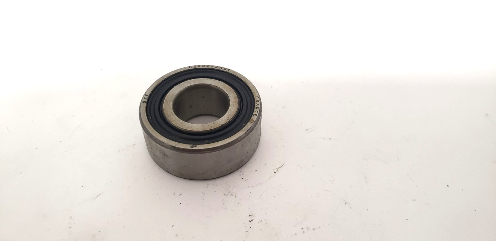 SKF 62202-2RS1 SINGLE ROW BEARING, DEEP GROOVE SEALED, 15x35x14mm, NNB
