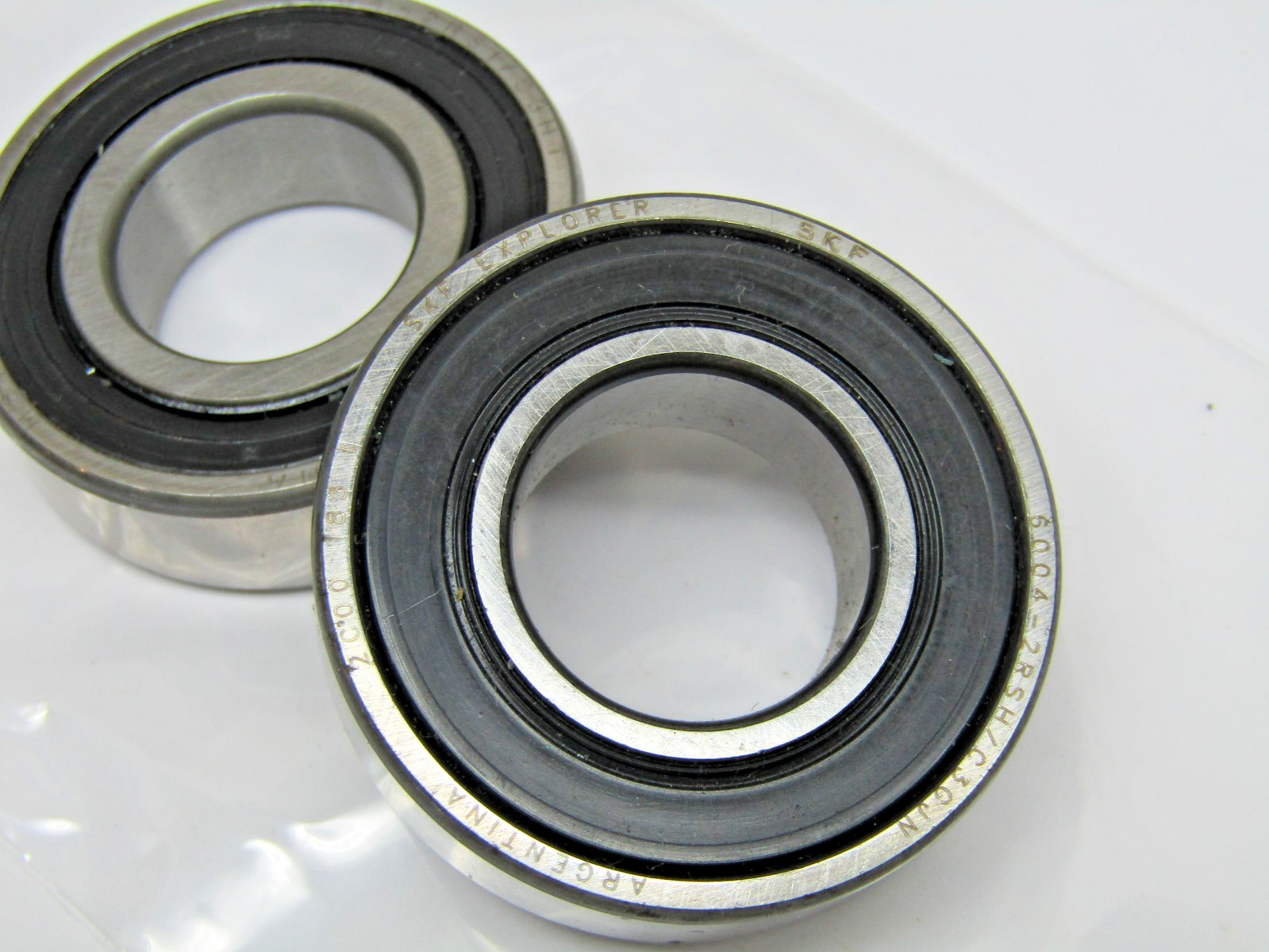 (Lot of 2) SKF 6004-2RS C3 20 mm X 42 mm X 12 mm Sealed Bearing