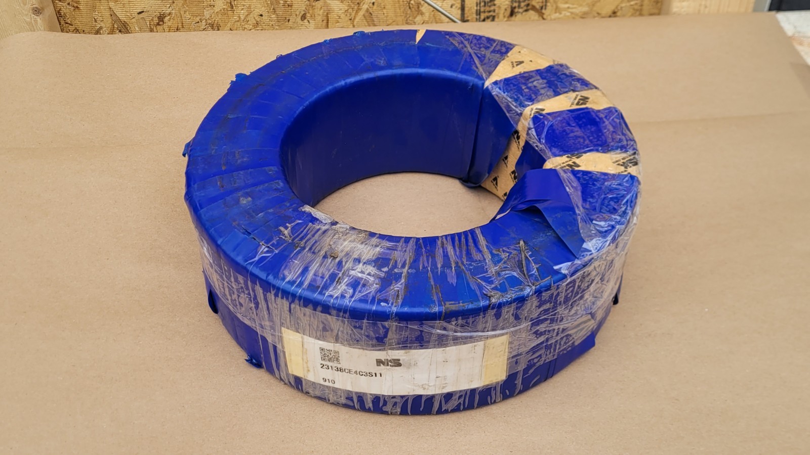 NSK 23138CE4C3 S11 Spherical Roller Bearing 190 Bore 320mm OD 104mm Wide