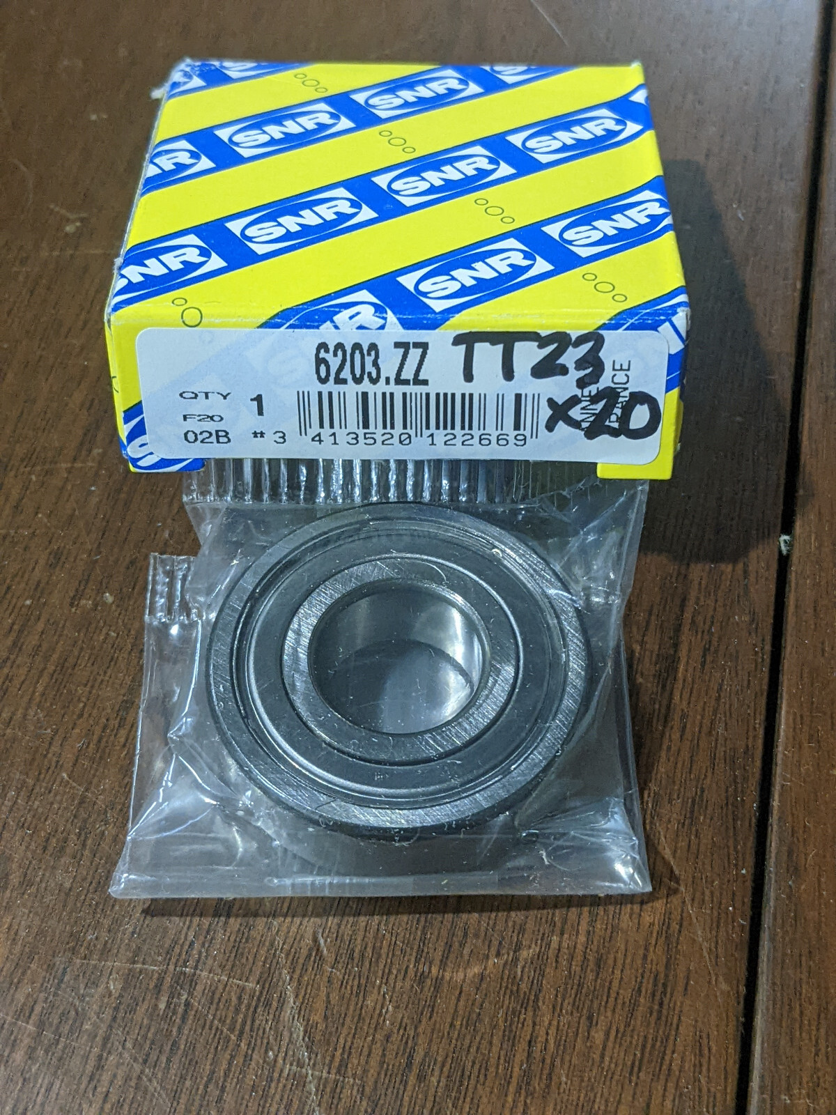 New SNR 6203ZZ Deep Groove Ball Bearing 6203 ZZ