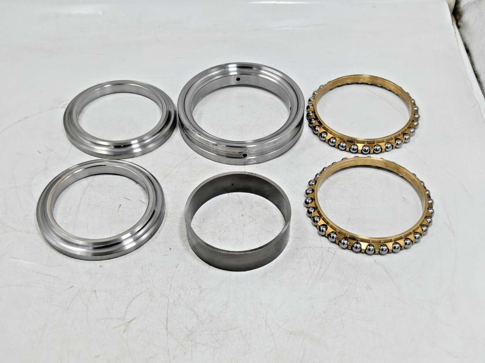 120TAC20DPN7 NSK Super Precision Angular Contact Thrust Bearing 120TAC20 D PN7