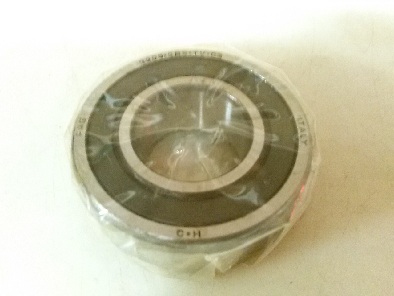 2205.2RS.TVH.C3 sealed double row self aligning ball bearing, made in Italy.