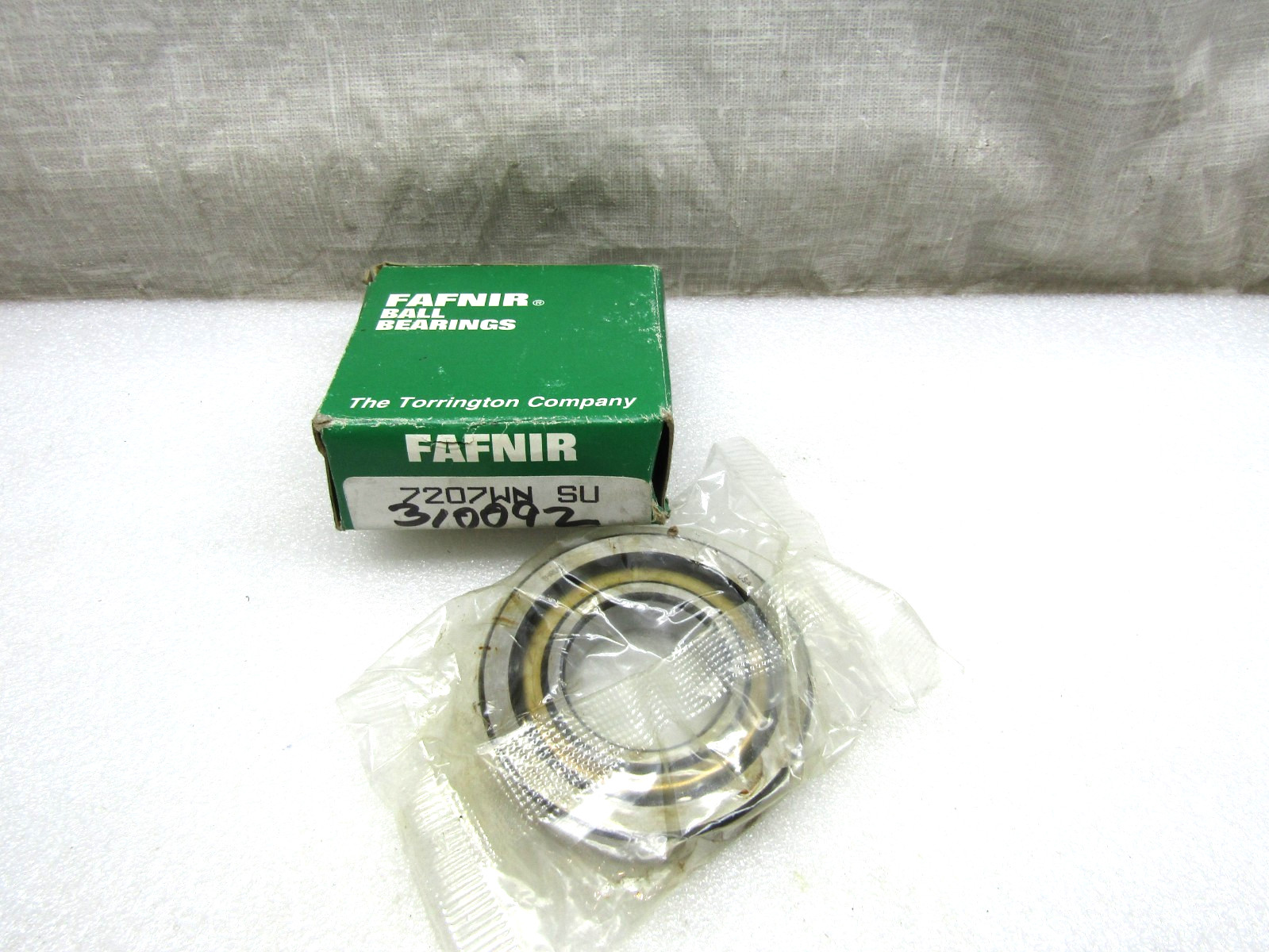 SKF 7207WN SU 35mm x 72mm x 17mm Angular Contact Bearing