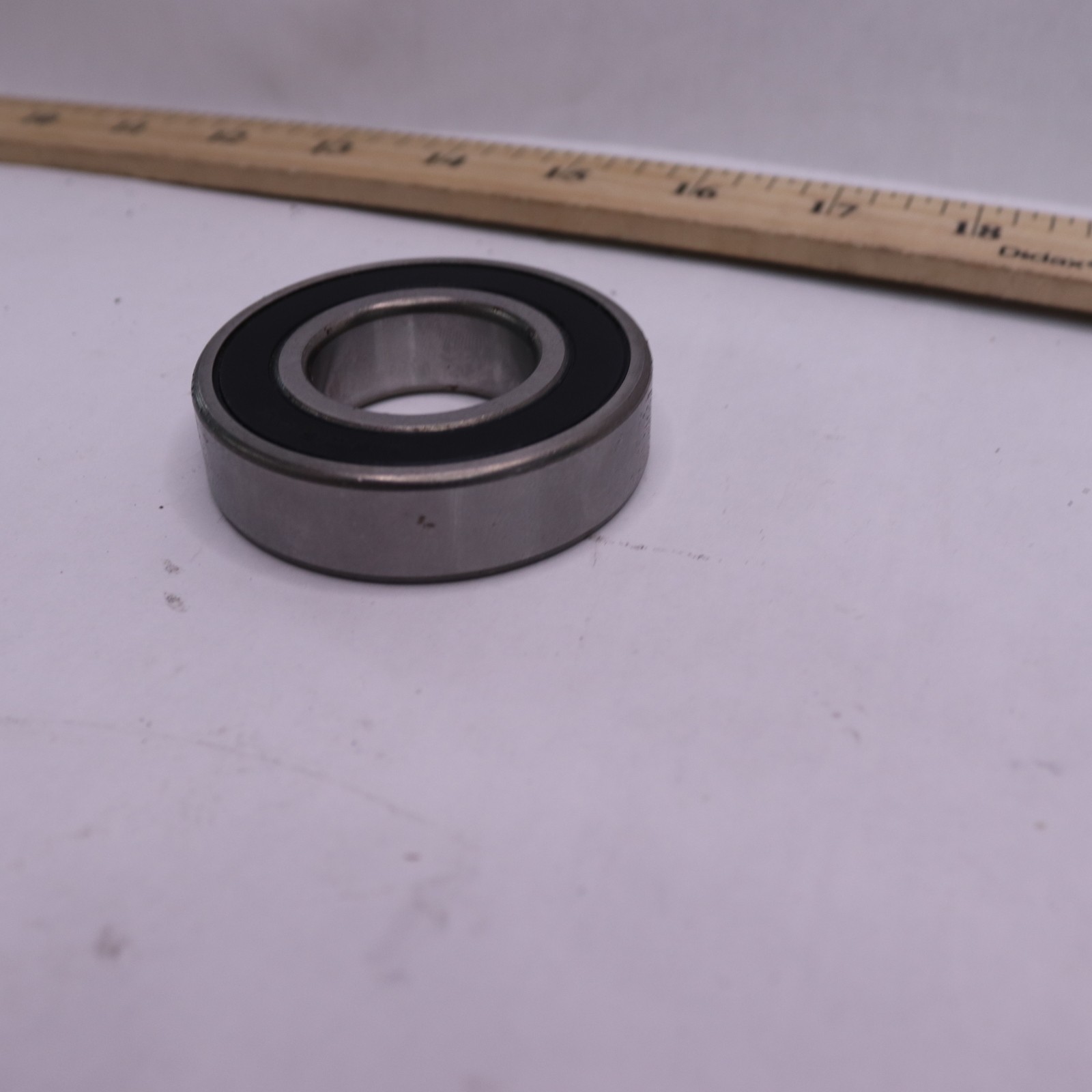Single Row Deep Groove Ball Bearing 30mm Bore x 62mm OD x 16mm Width