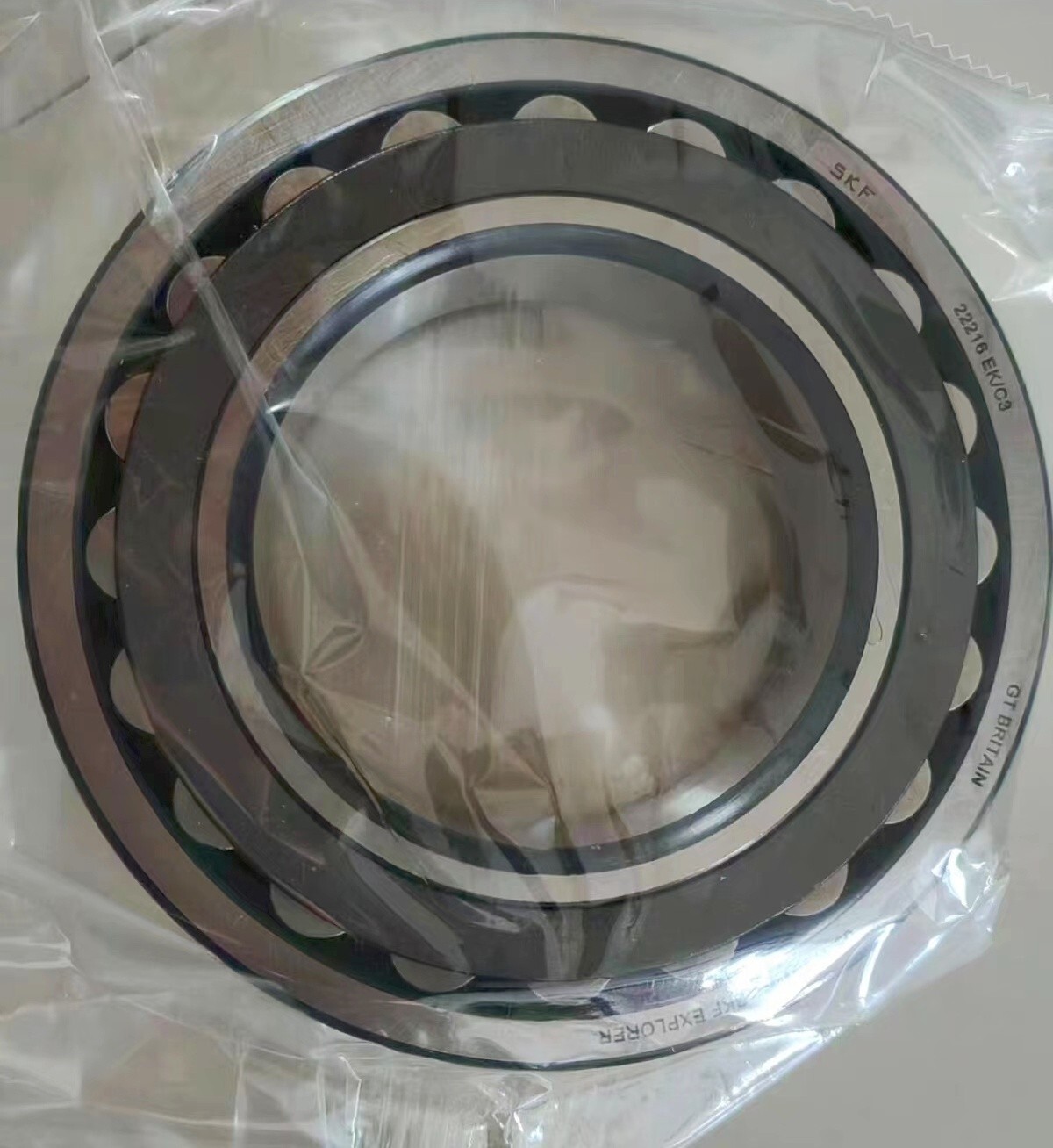 1PC SKF 22216 EK/C3 spherical roller bearings