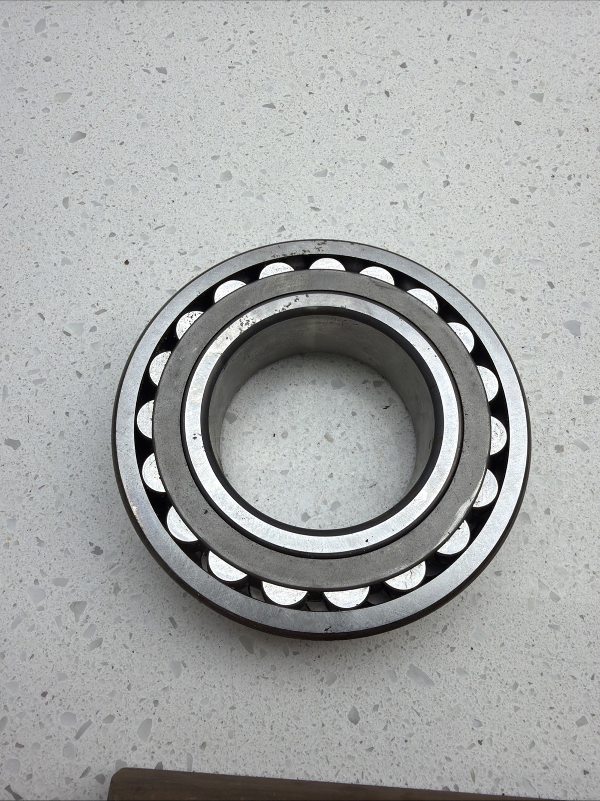 22213 E SKF Spherical Roller Bearing