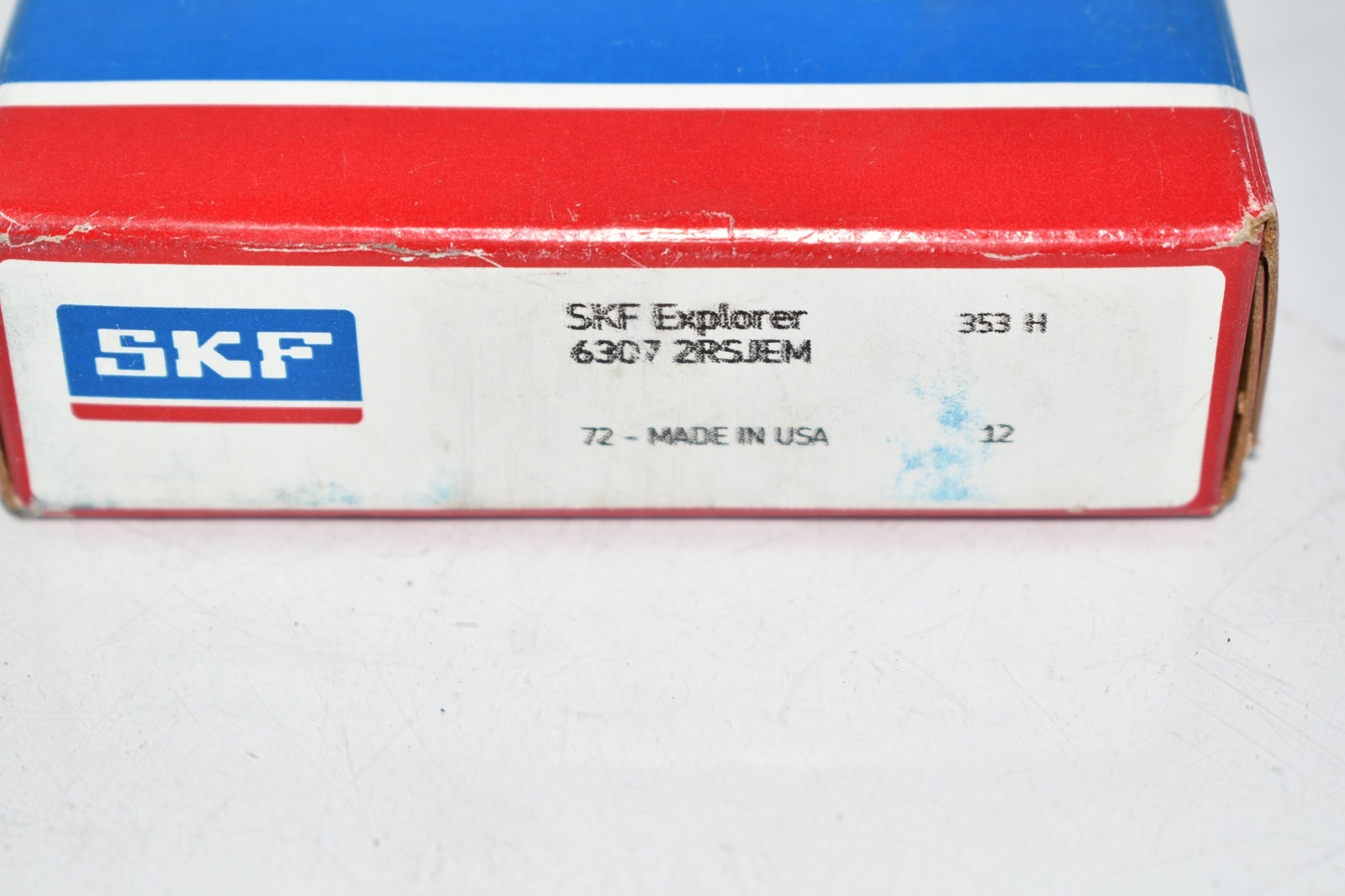 NEW SKF Explorer 6307 2RSJEM Single Row Sealed Deep Groove Radial Ball Bearing