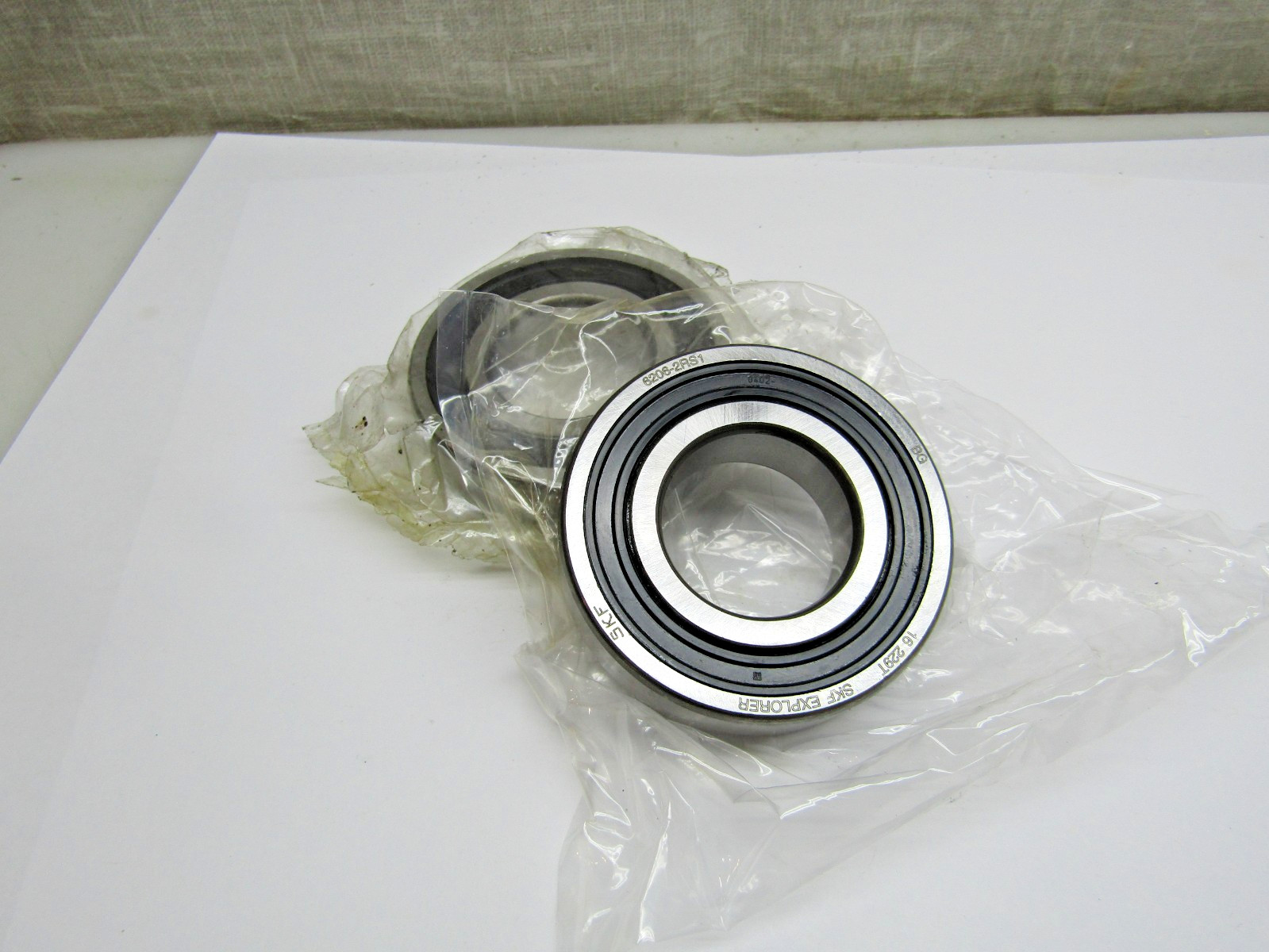 (Lot of 2) SKF 6206-2RS1 30mm x 62mm x 16mm Sealed Bearing