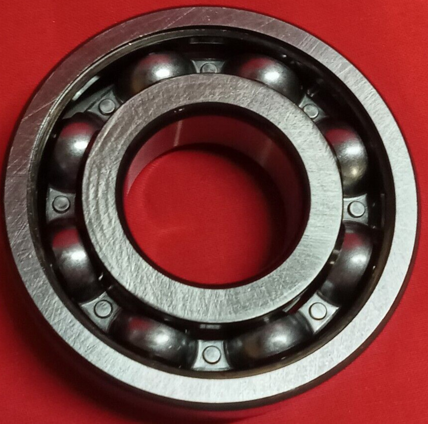 SKF BALL BEARING OD 72MM ID 300 WIDTH 19MM 6306/C4