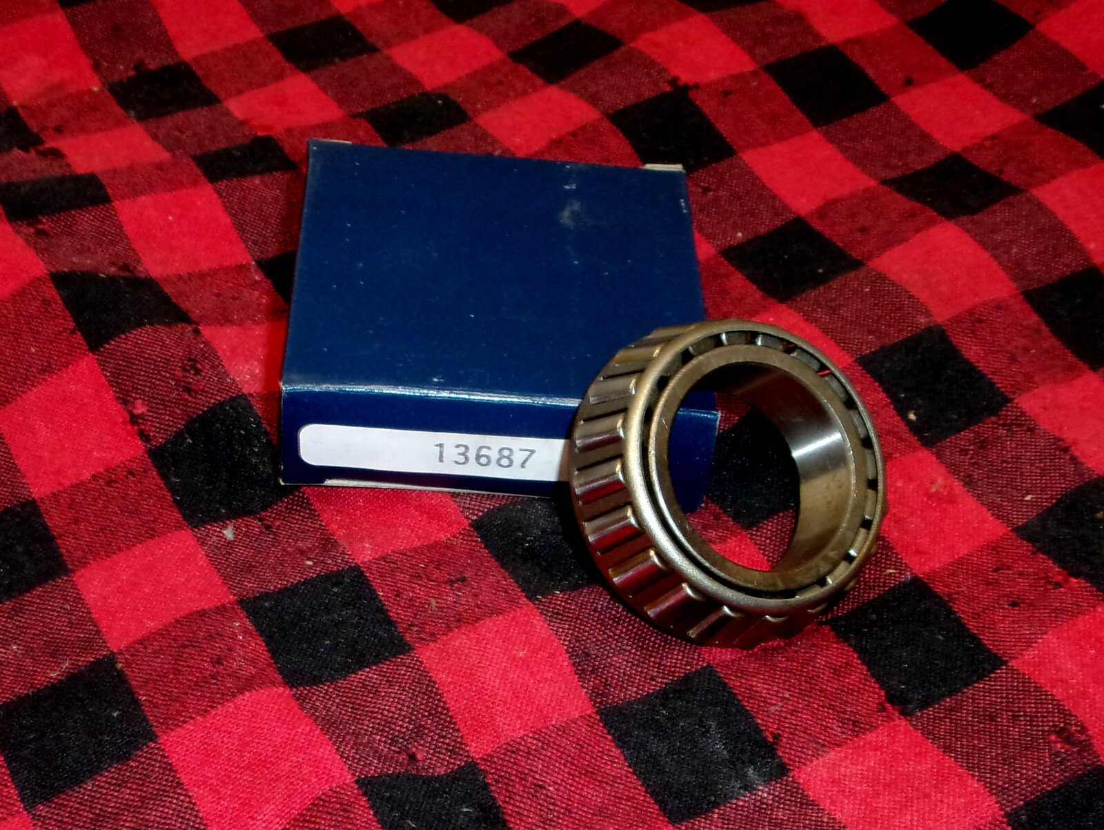 TIMKEN (LOT OF 3) TAPERED ROLLER BEARING CONE 13687 NOS
