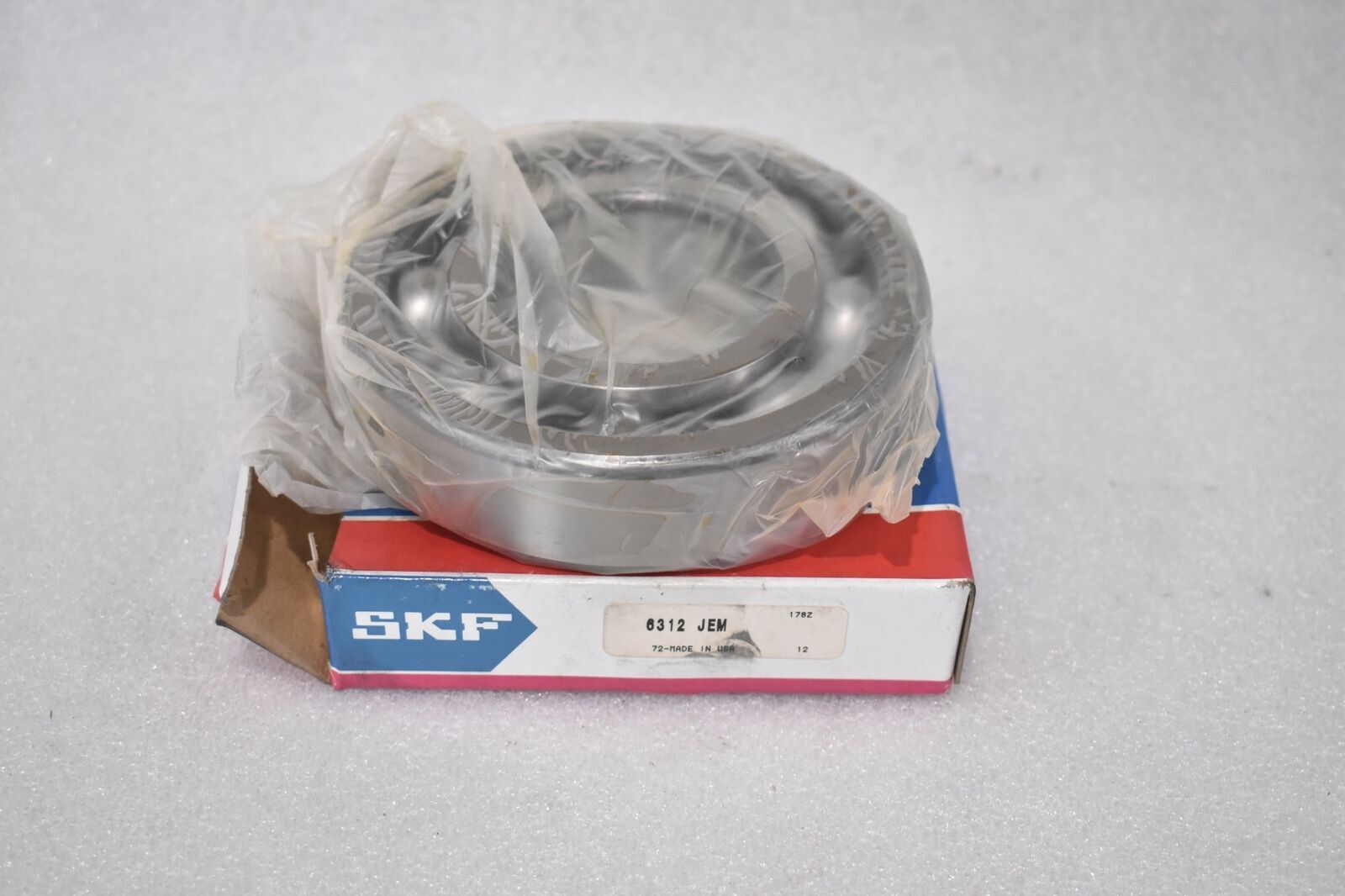 SKF 6312 JEM RADIAL/DEEP GROOVE BALL BEARING – ROUND BORE 60mmx 130mm x 31mm C3