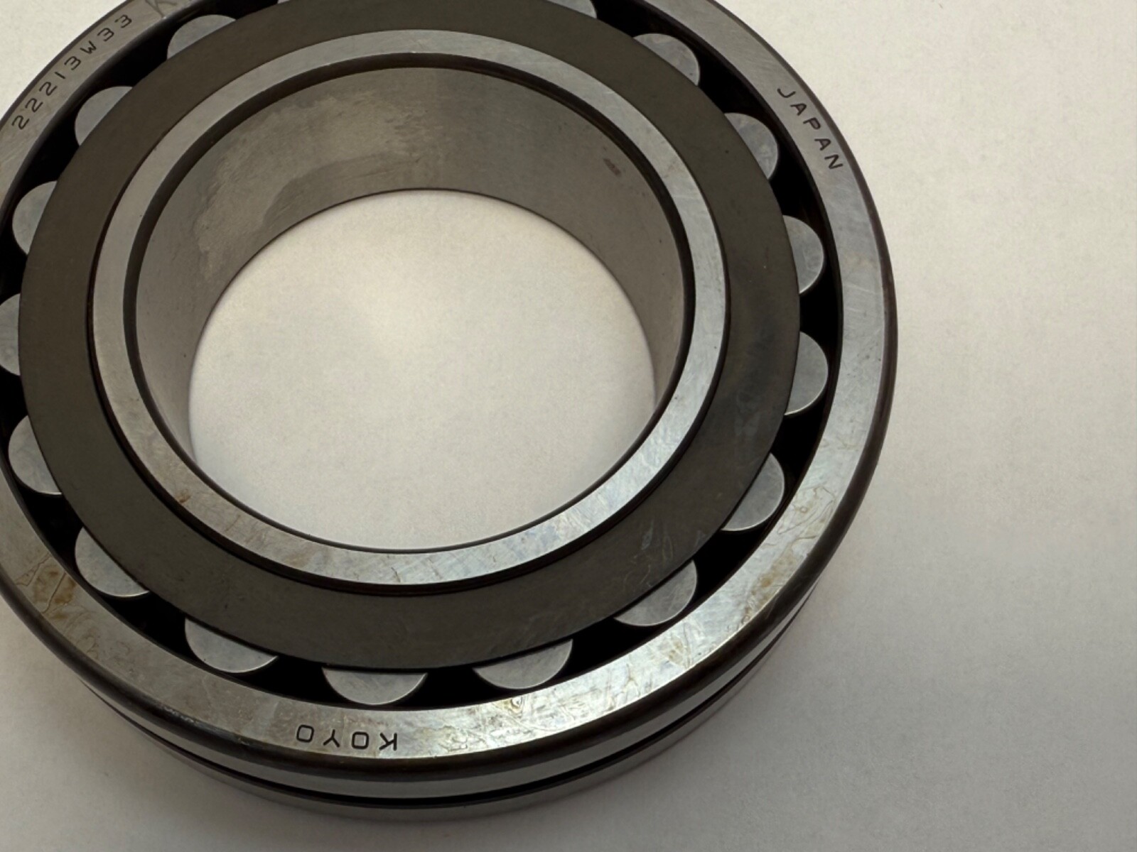 Koyo 22213RHKW33C3 Spherical Bearing 22213-RH-K-W33-C3 22213CC 65x120x31 mm