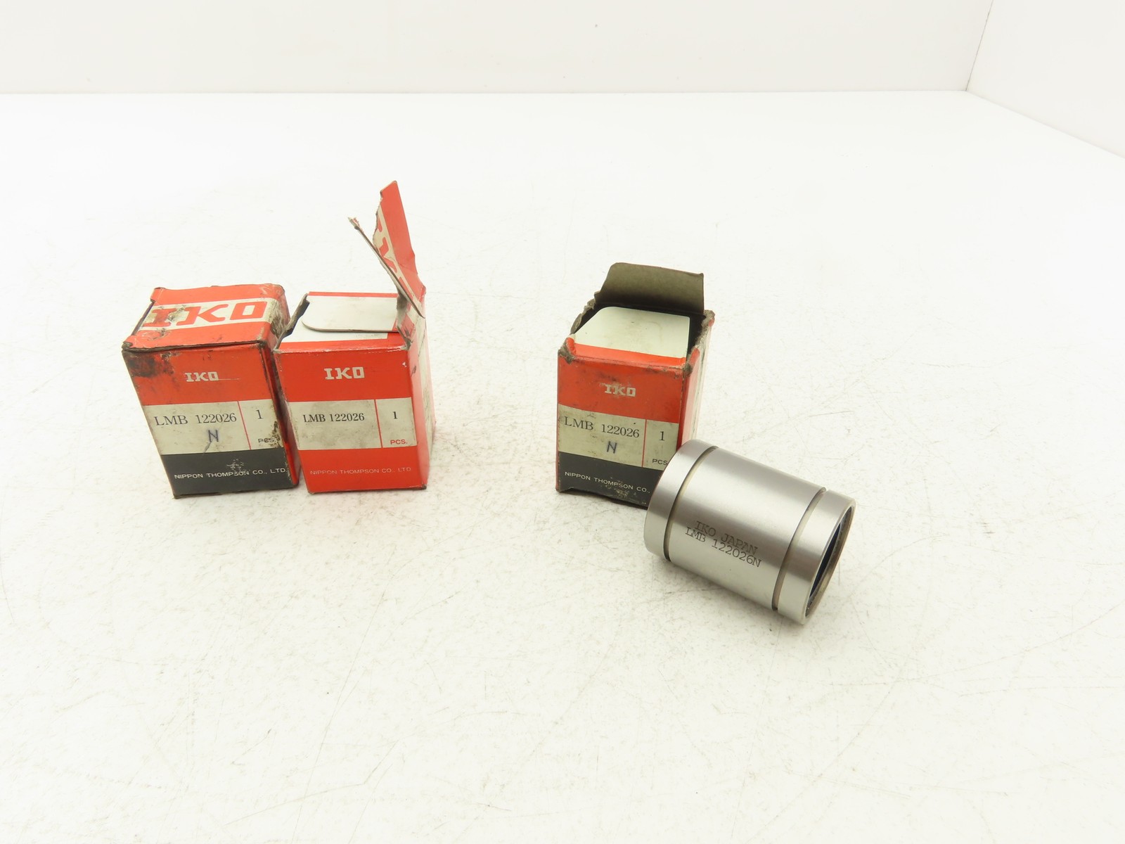 LMB 122026N Open Linear Bushing .75″ Shaft Dia x 1.25″ OD 1.625 Length Lot of 3