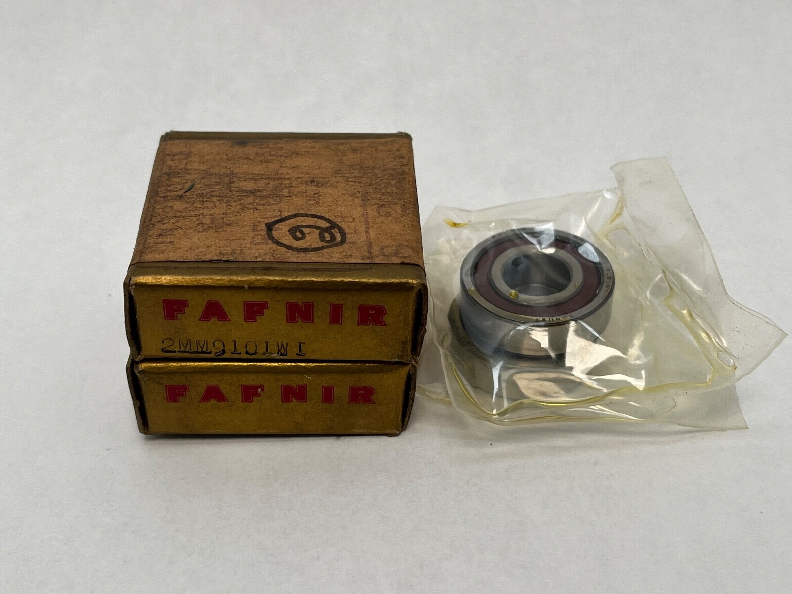 Fafnir 2MM9101WI-DUL Bearing 12x28x8 mm 7001-C 2MM-9101-WI-CR-DU USA 2 Pcs