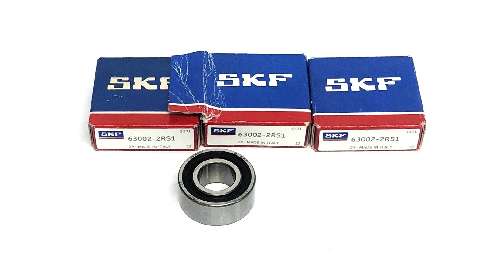 SKF Ball Bearing 63002-2RS1 [Lot of 3] NOS
